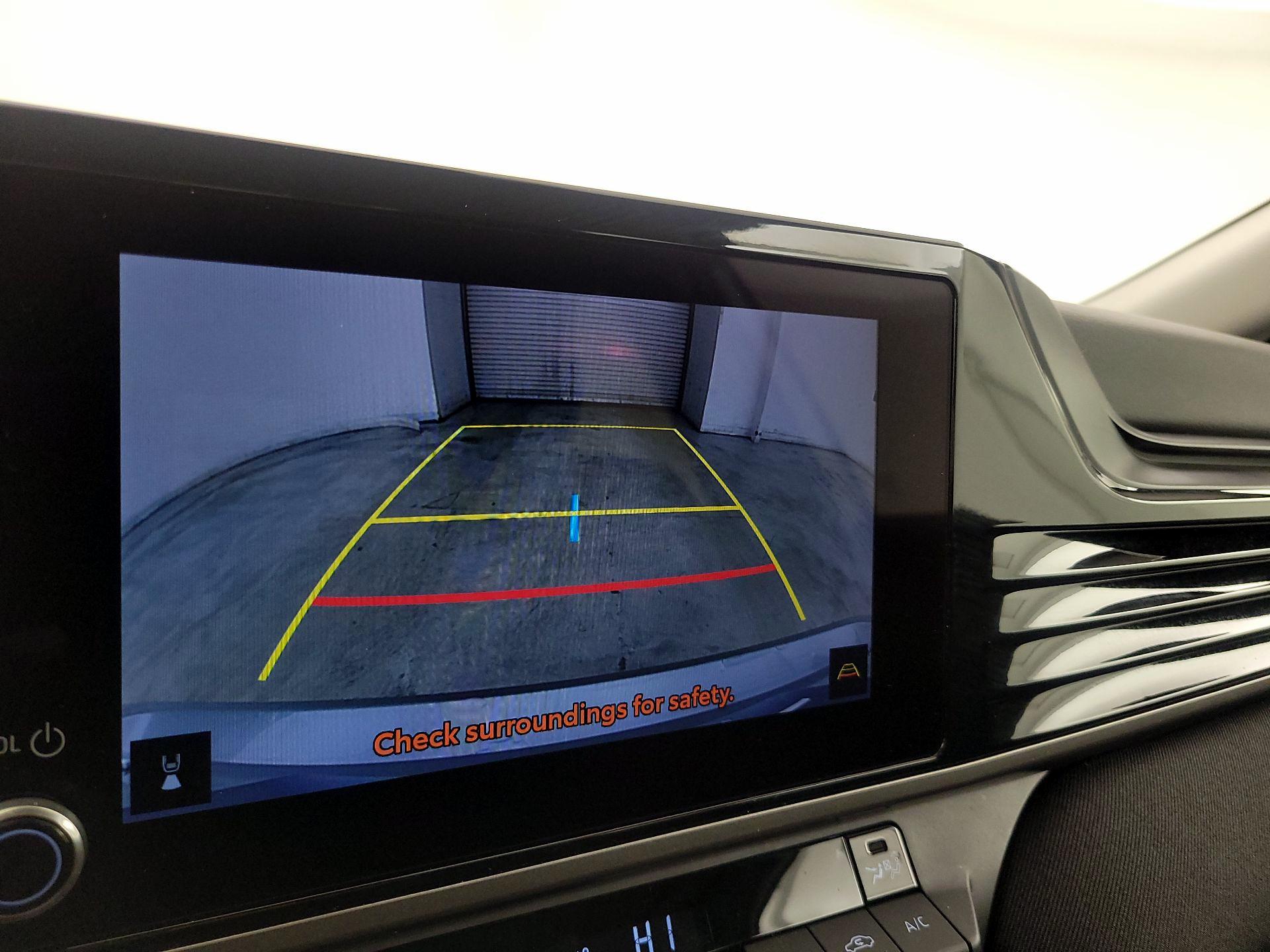 Thumbnail: 2025 Toyota Camry - 14