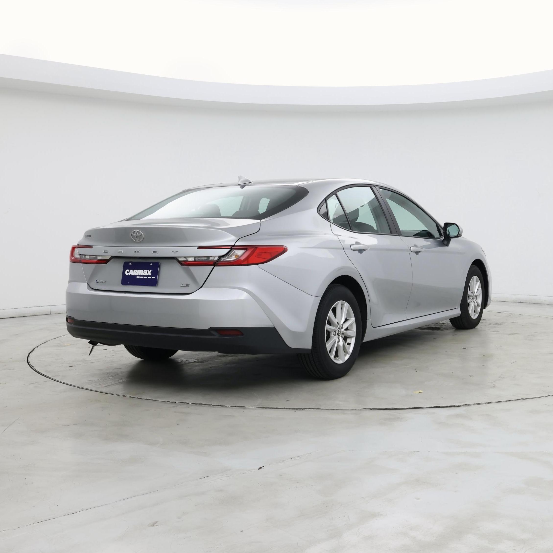 Thumbnail: 2025 Toyota Camry - 8