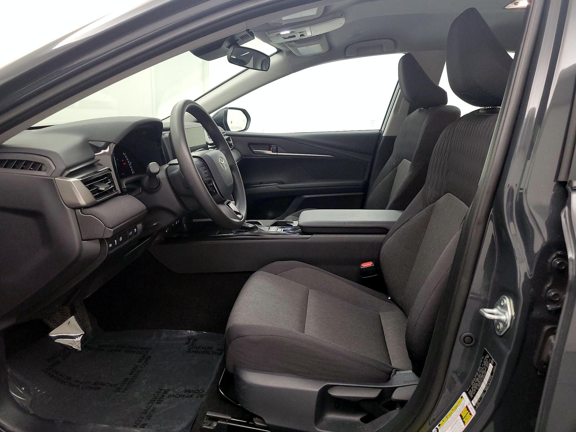 Thumbnail: 2025 Toyota Camry - 11