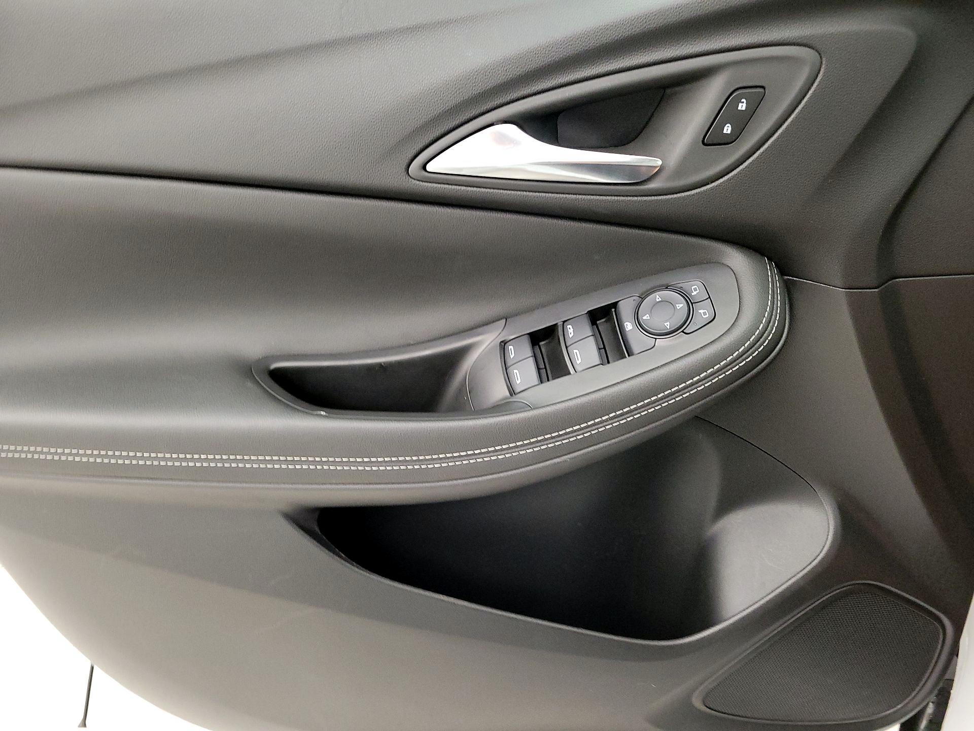 Thumbnail: 2025 Buick Encore GX - 12