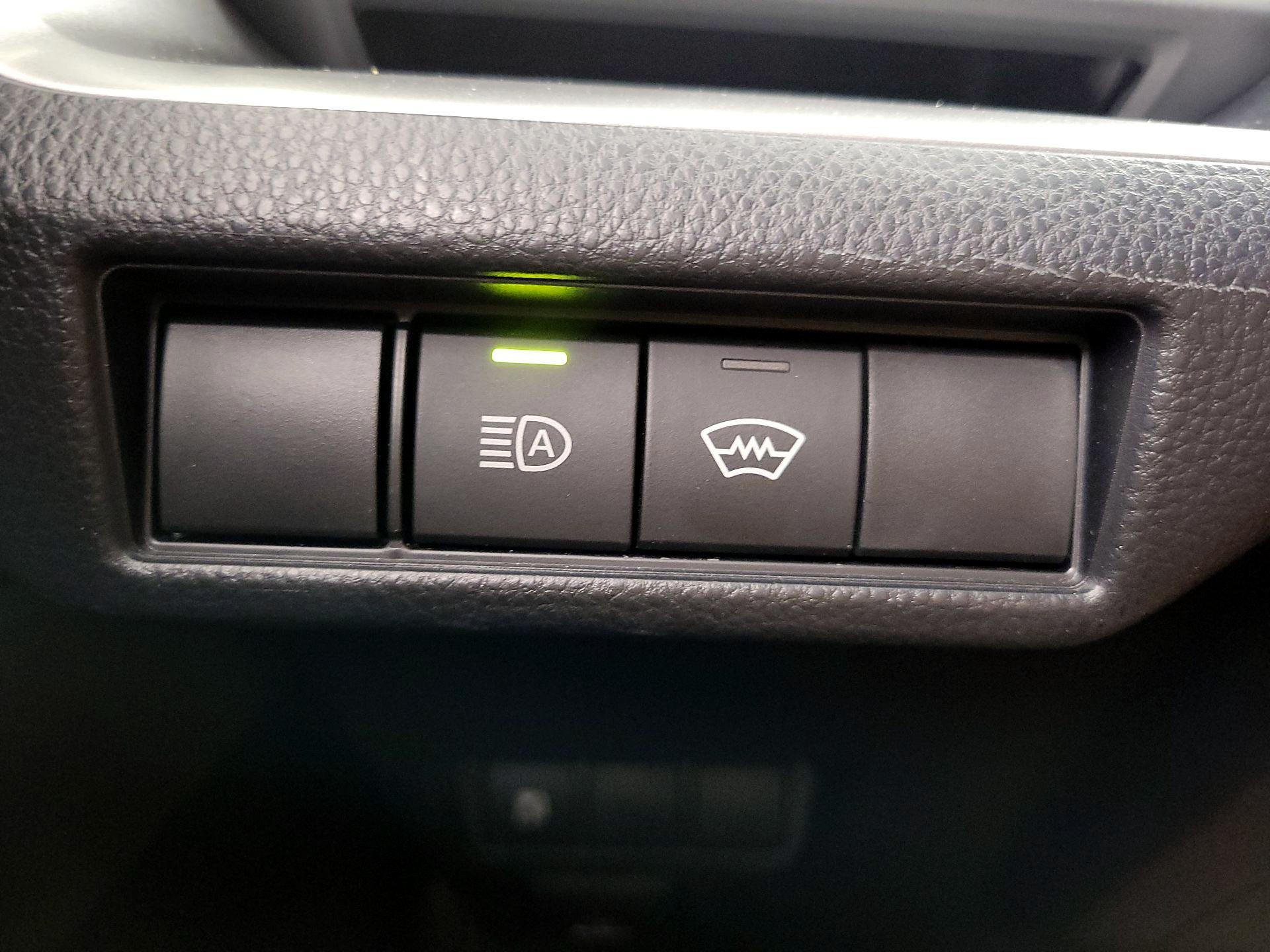 Thumbnail: 2025 Toyota Prius - 13