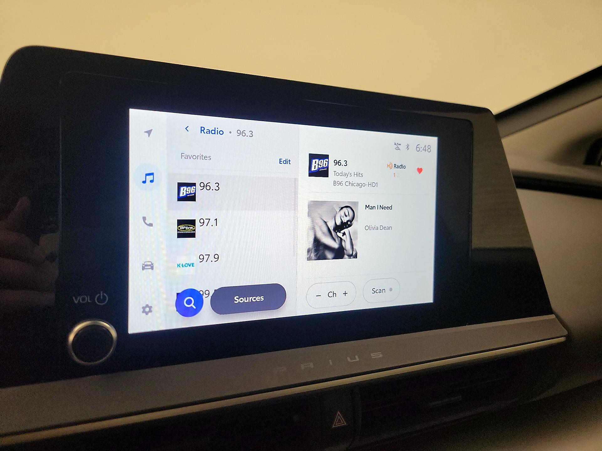 Thumbnail: 2025 Toyota Prius - 15