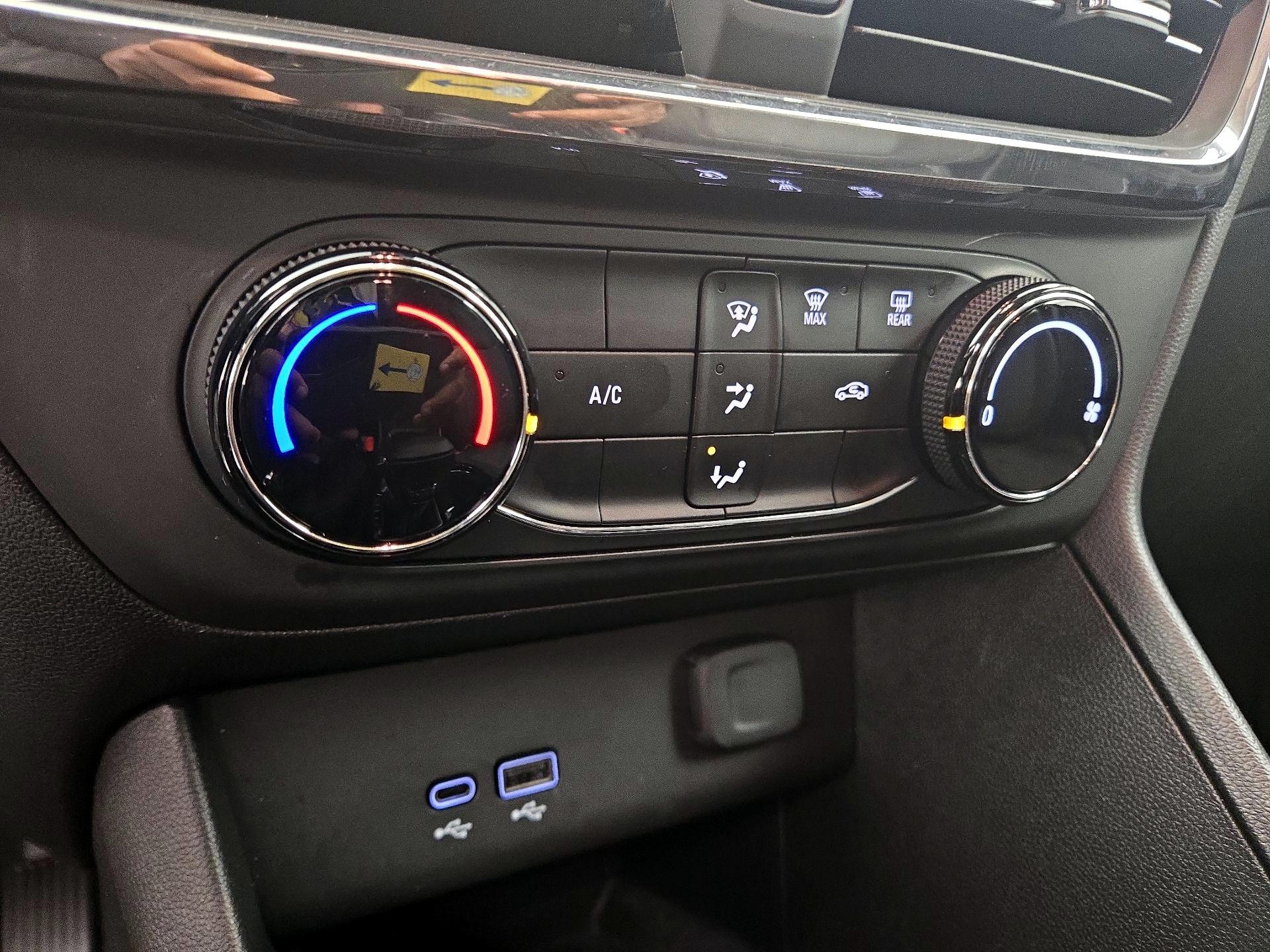 Thumbnail: 2025 Buick Encore GX - 16