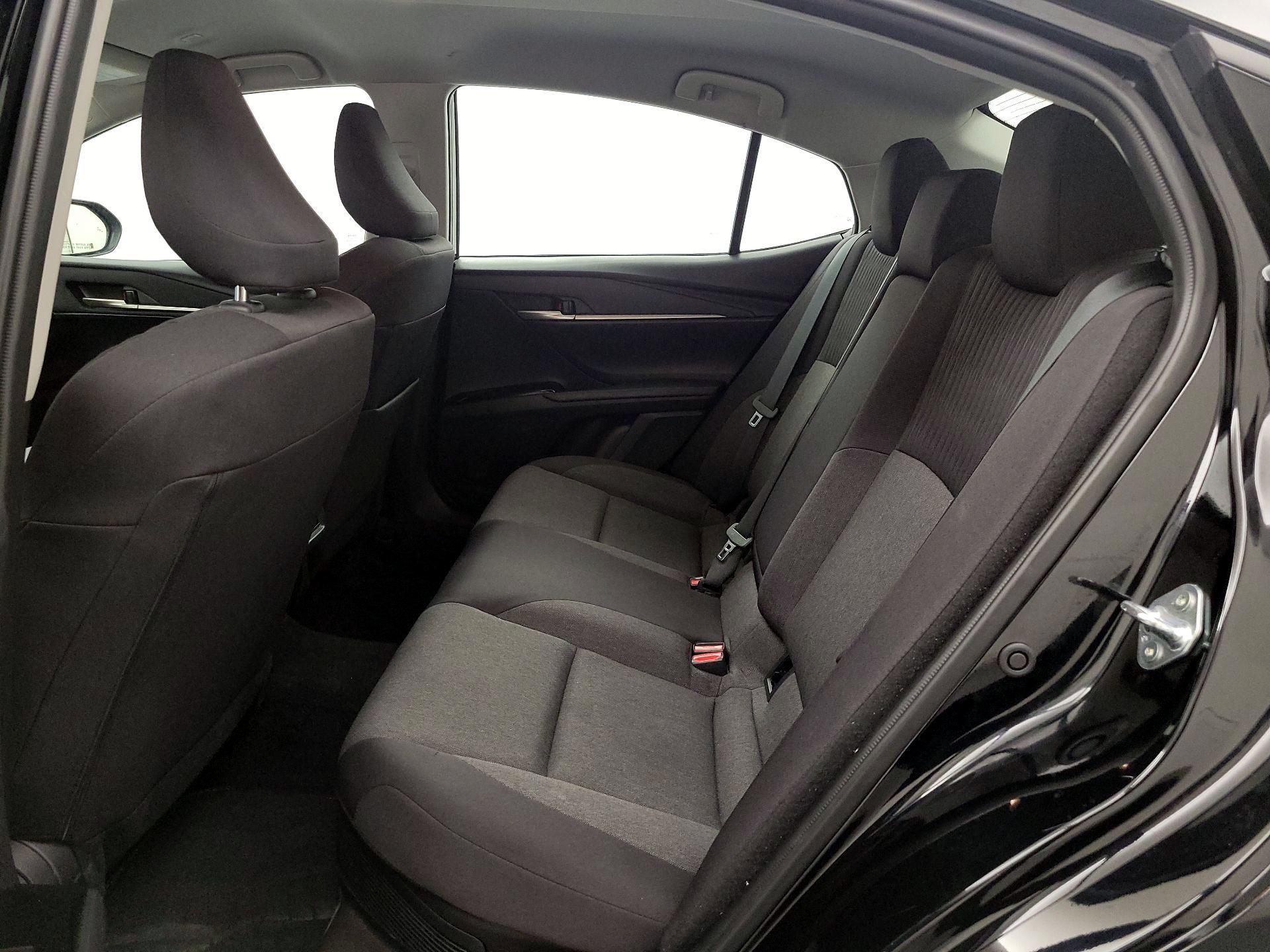 Thumbnail: 2025 Toyota Camry - 19