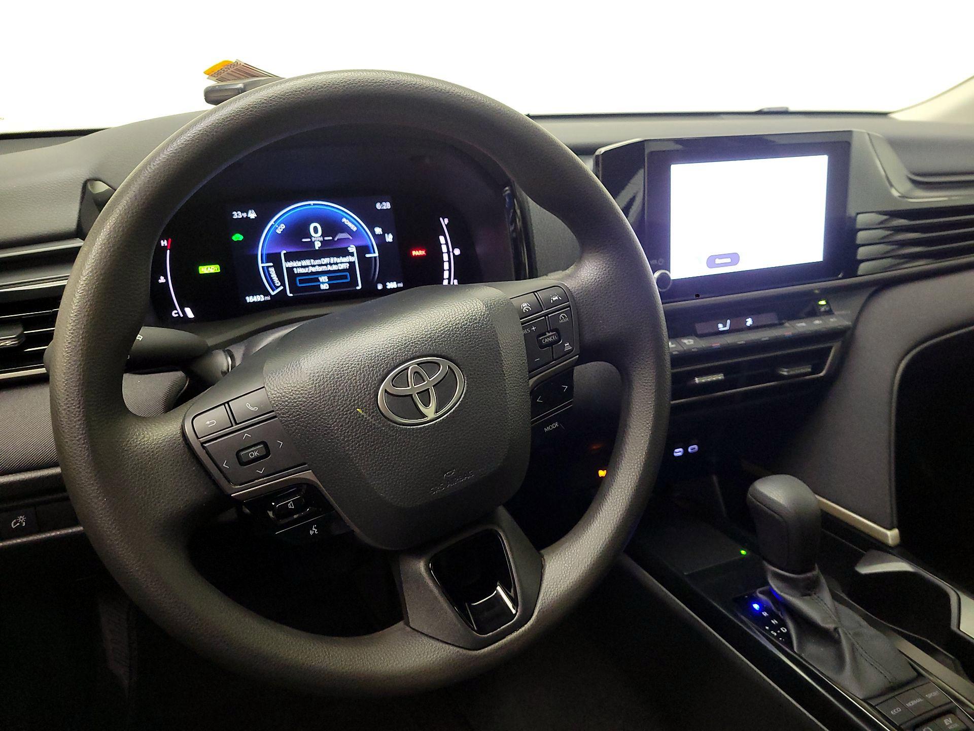 Thumbnail: 2025 Toyota Camry - 10