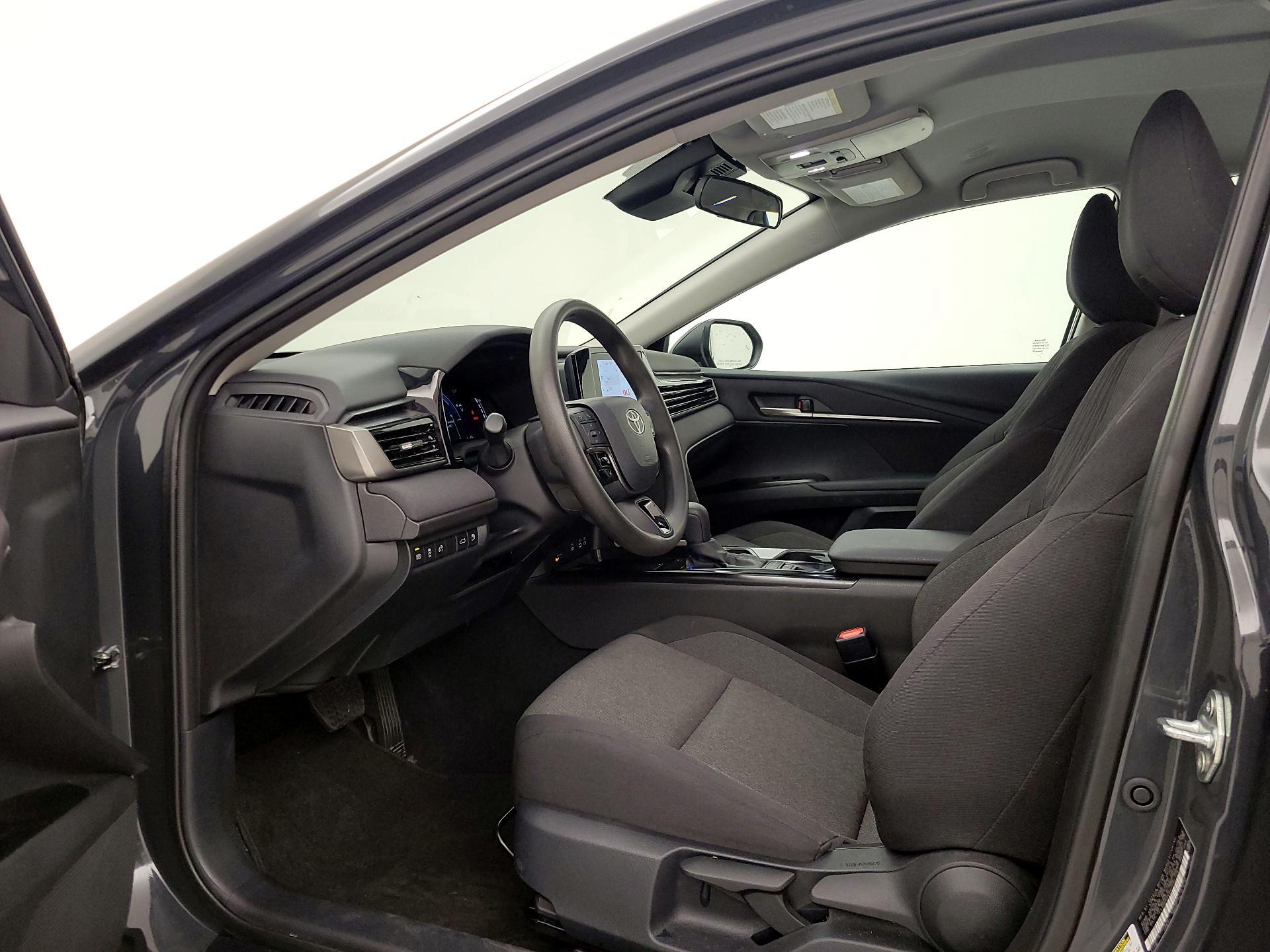 Thumbnail: 2025 Toyota Camry - 11