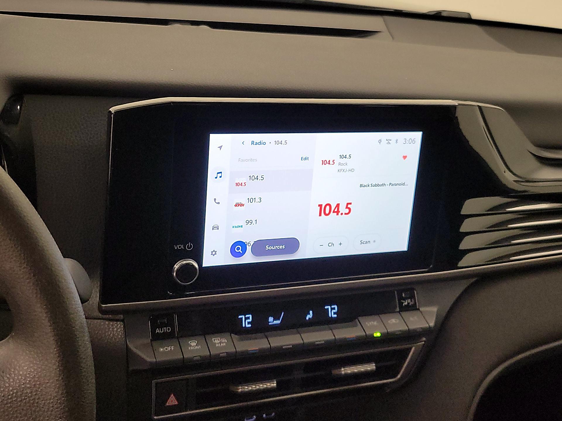 Thumbnail: 2025 Toyota Camry - 15