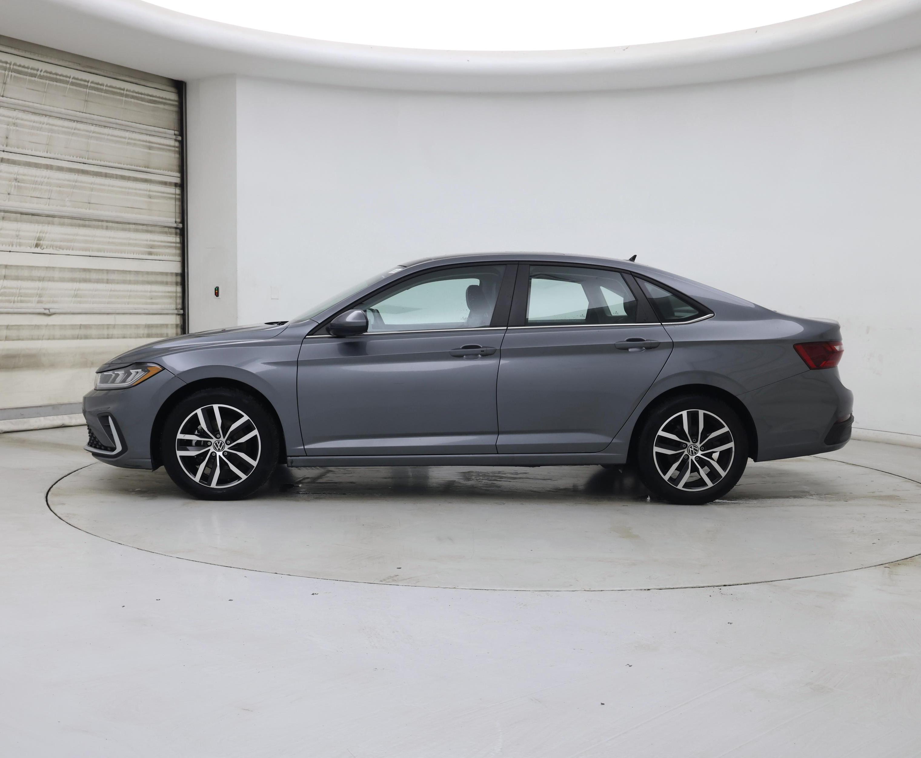 Thumbnail: 2025 Volkswagen Jetta - 3