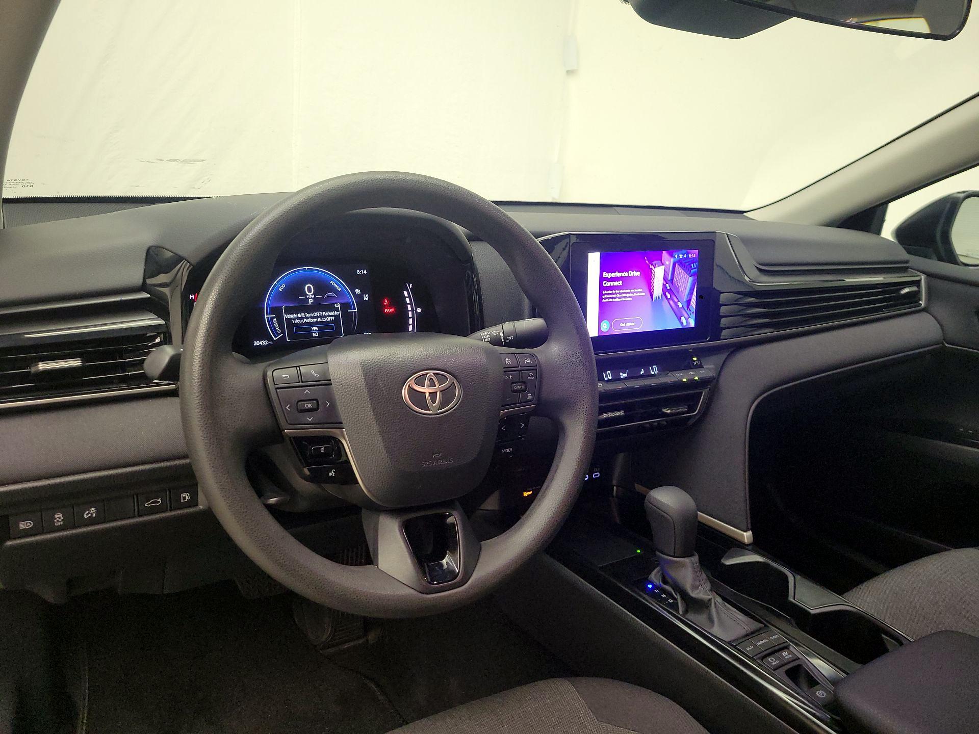 Thumbnail: 2025 Toyota Camry - 9