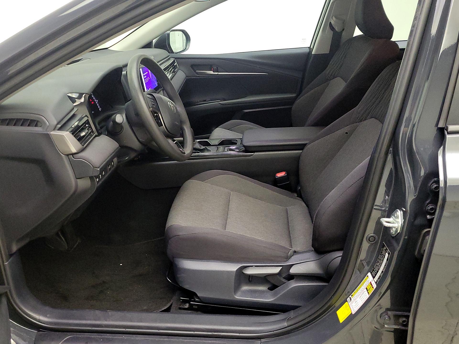 Thumbnail: 2025 Toyota Camry - 11