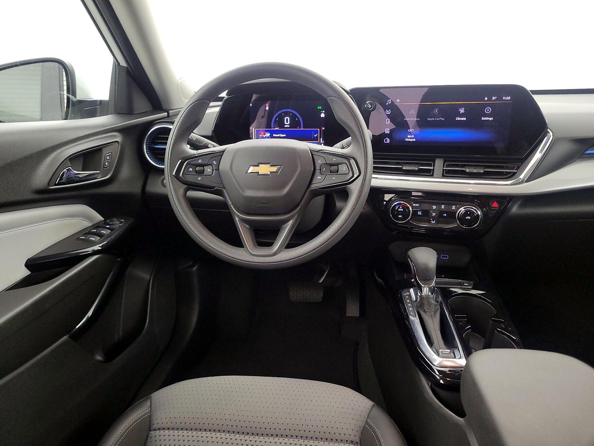 Thumbnail: 2025 Chevrolet Trax - 10