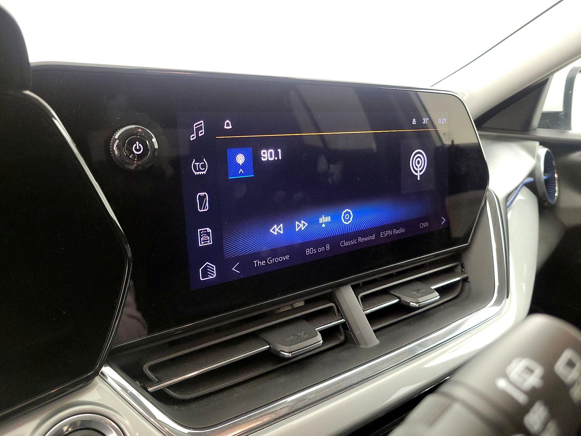 Thumbnail: 2025 Chevrolet Trax - 15