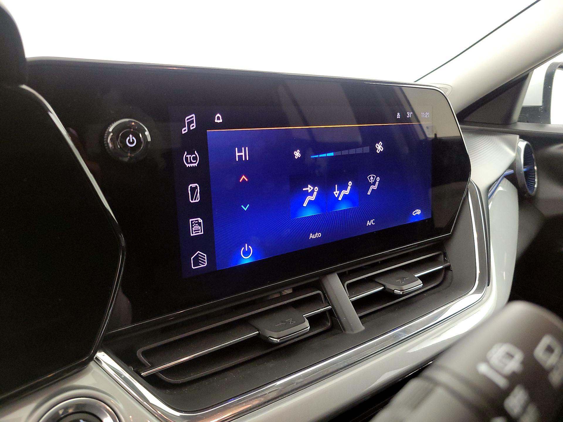 Thumbnail: 2025 Chevrolet Trax - 16