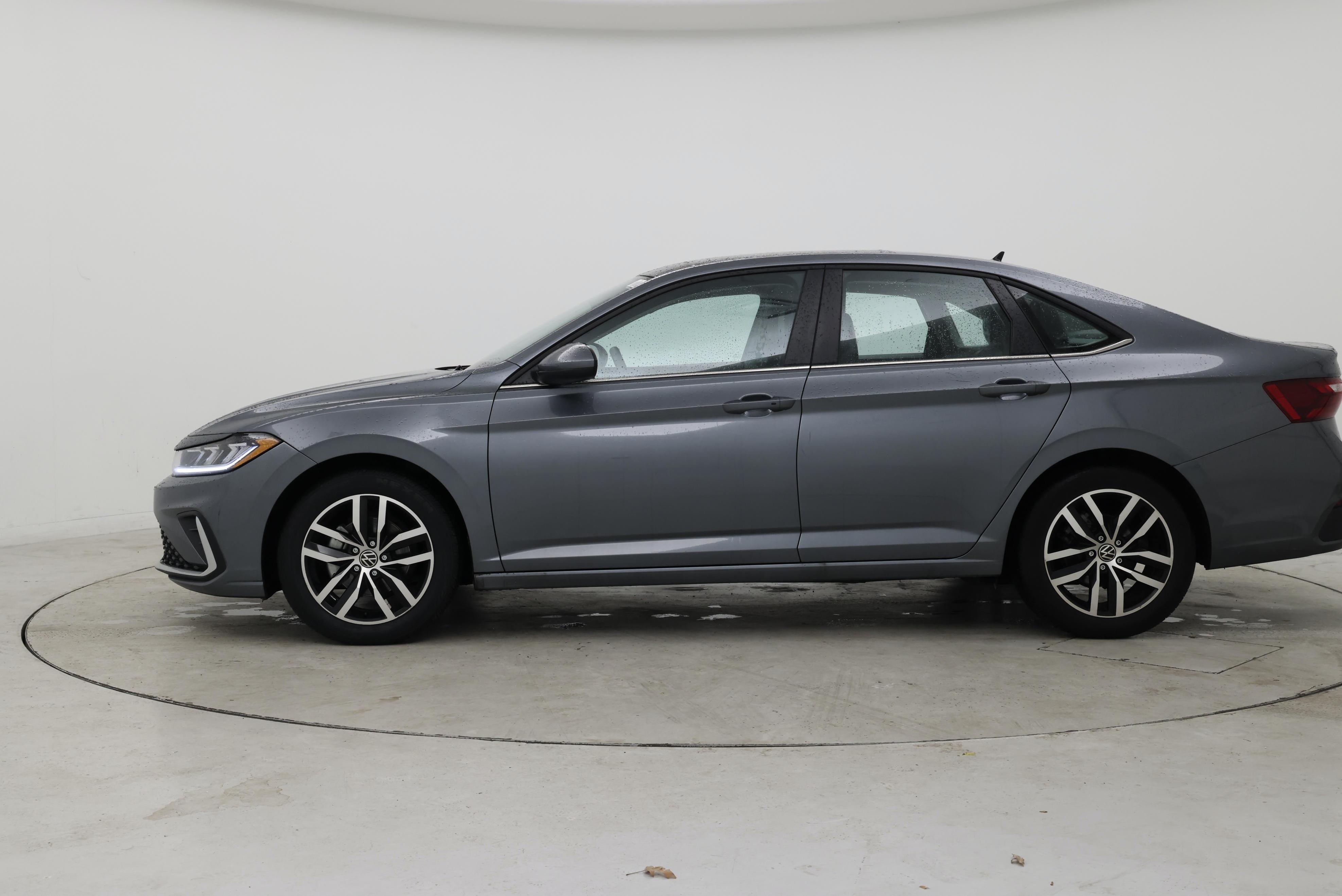 Thumbnail: 2025 Volkswagen Jetta - 3