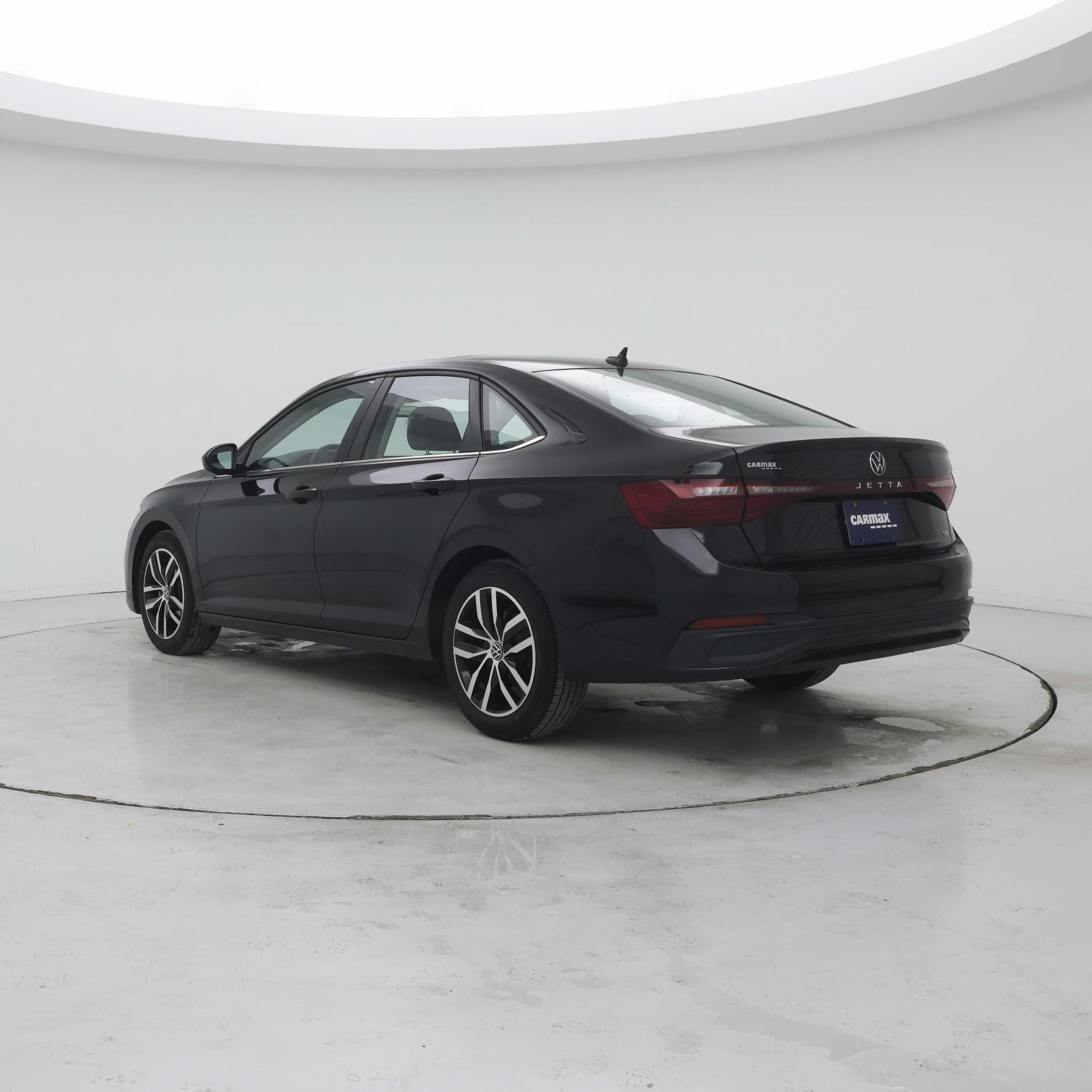 Thumbnail: 2025 Volkswagen Jetta - 2