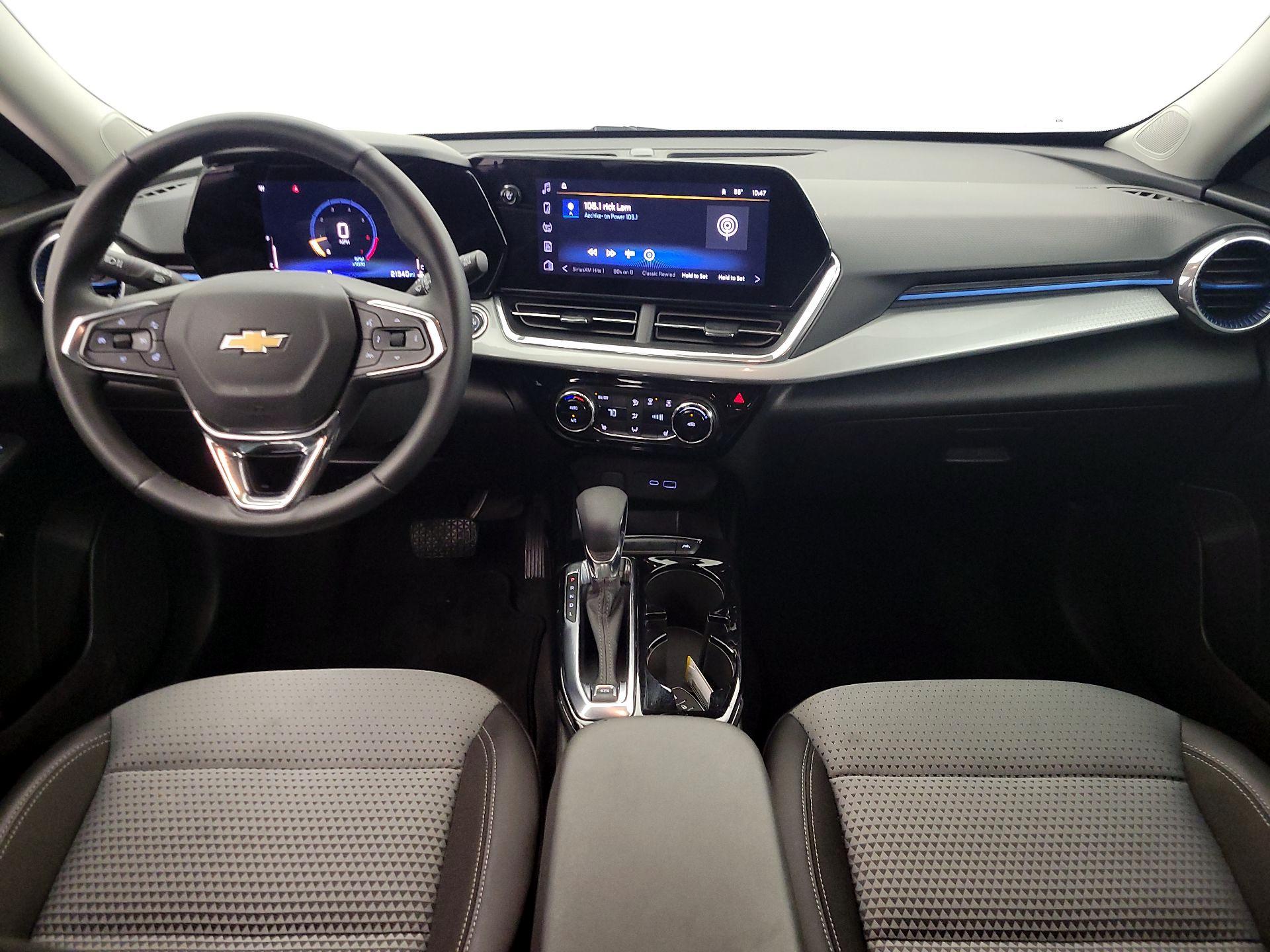 Thumbnail: 2025 Chevrolet Trax - 9