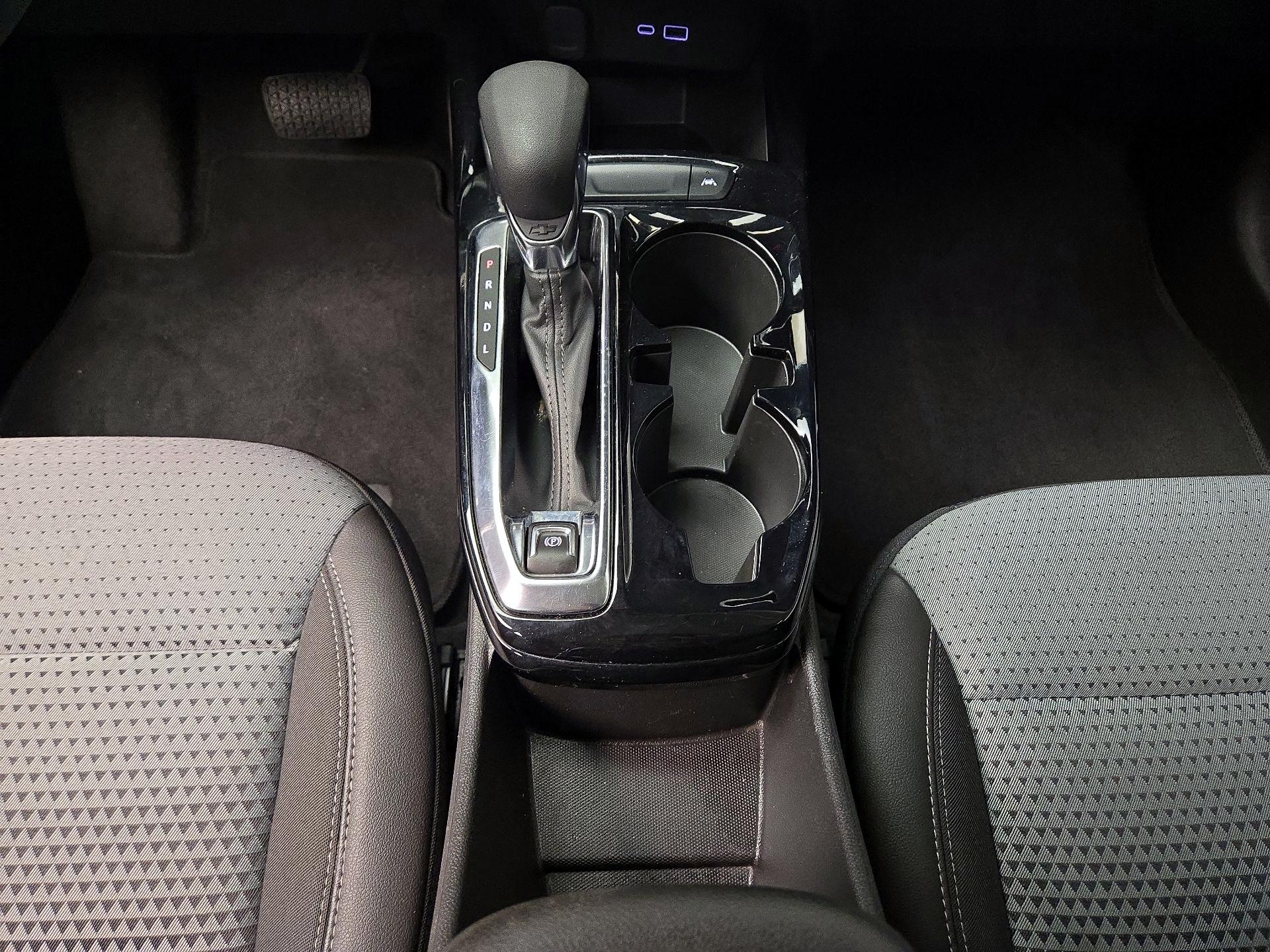 Thumbnail: 2025 Chevrolet Trax - 17