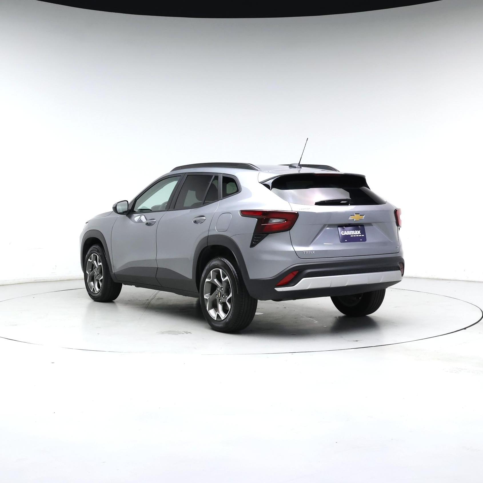 Thumbnail: 2025 Chevrolet Trax - 2