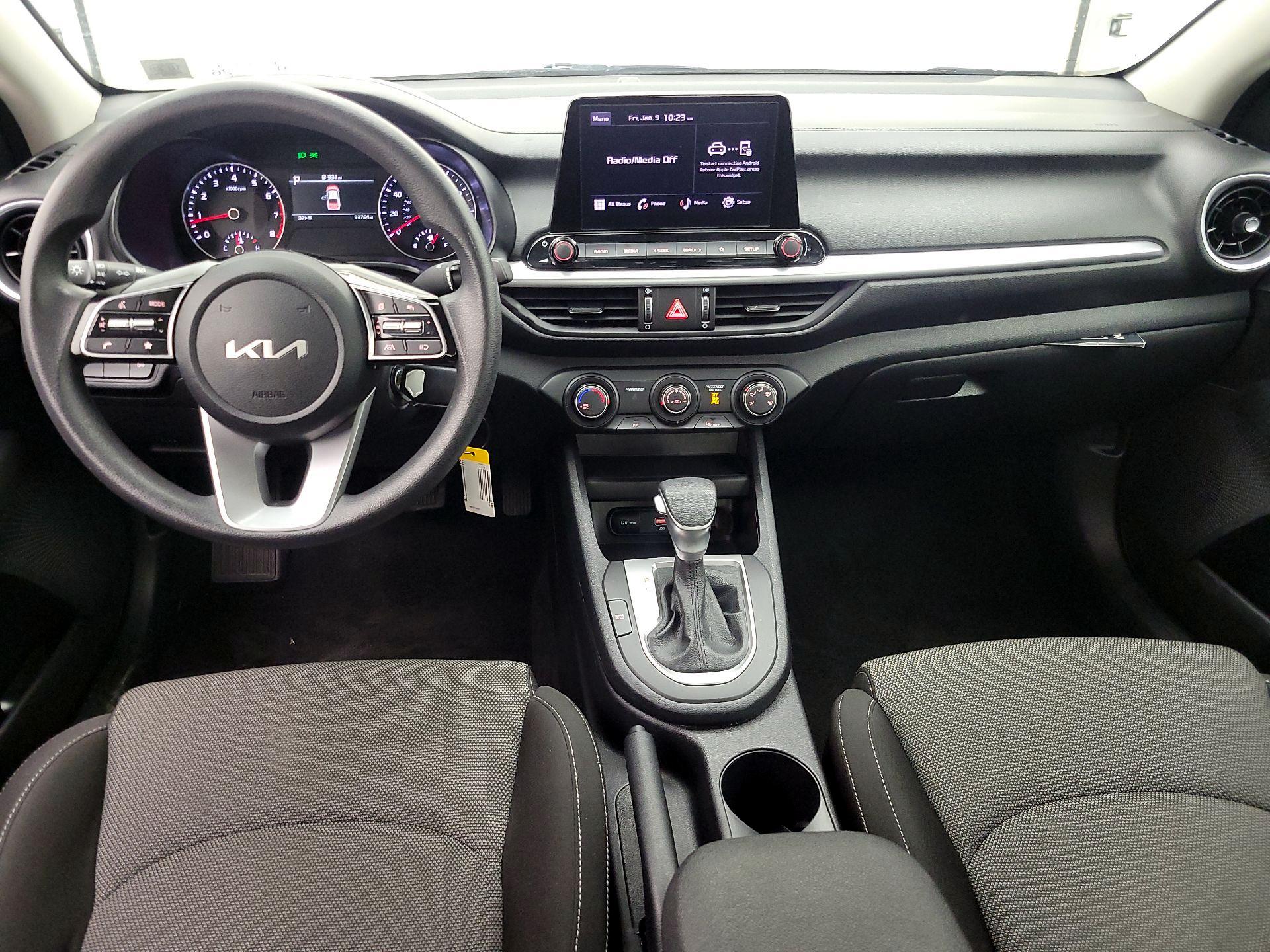 Thumbnail: 2024 Kia Forte - 9