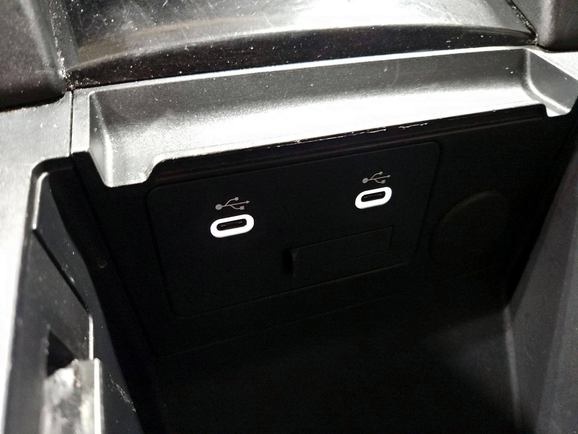 Thumbnail: 2024 Mazda Mazda3 - 18