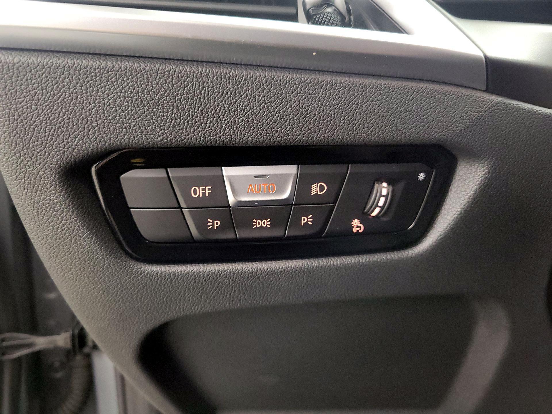 Thumbnail: 2025 BMW 4 Series - 13