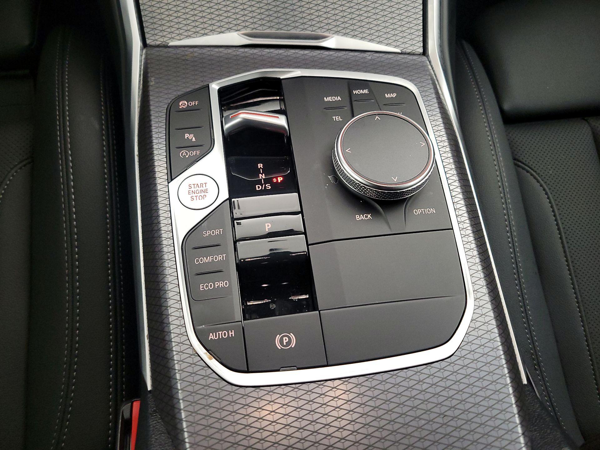 Thumbnail: 2025 BMW 4 Series - 18