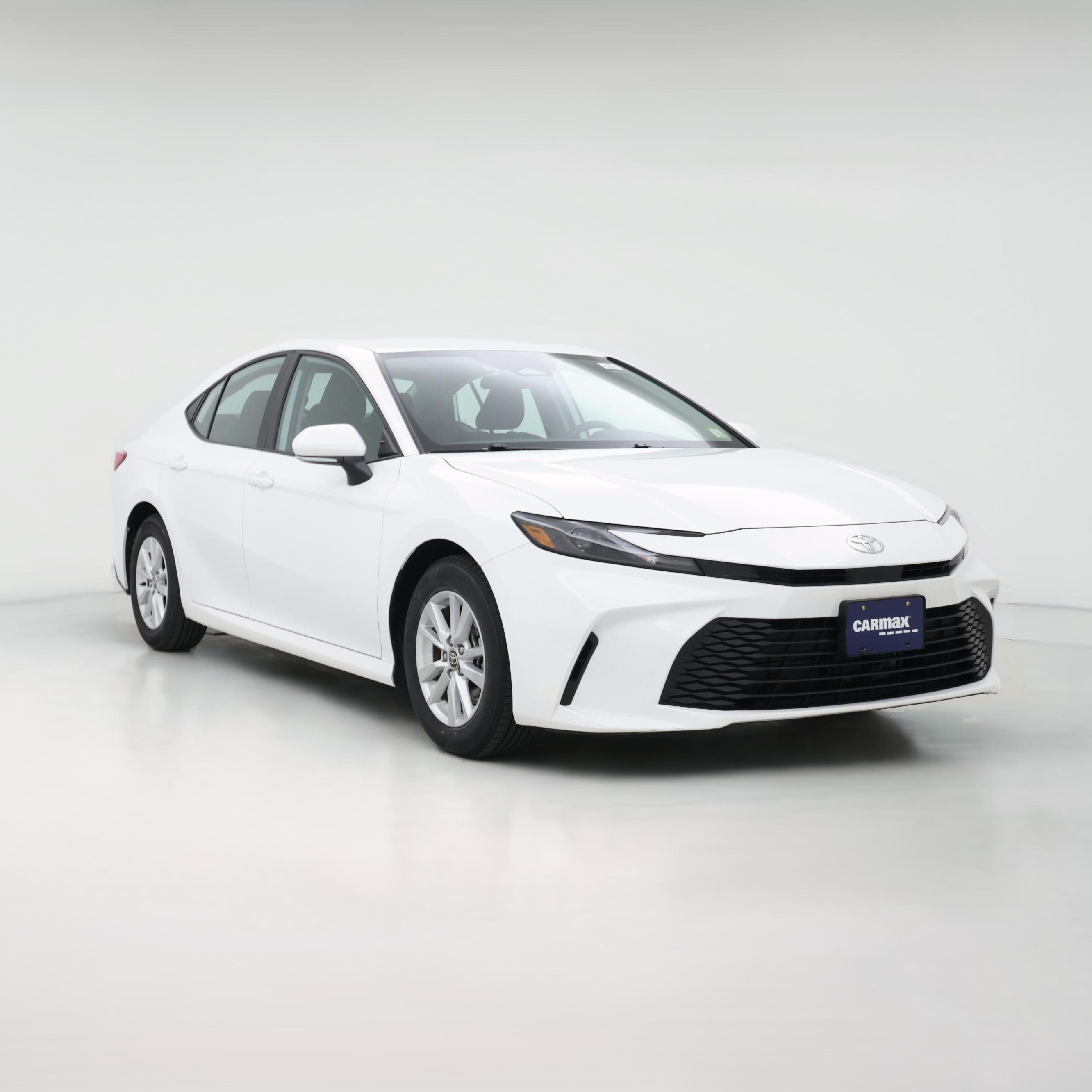 Thumbnail: 2025 Toyota Camry - 1