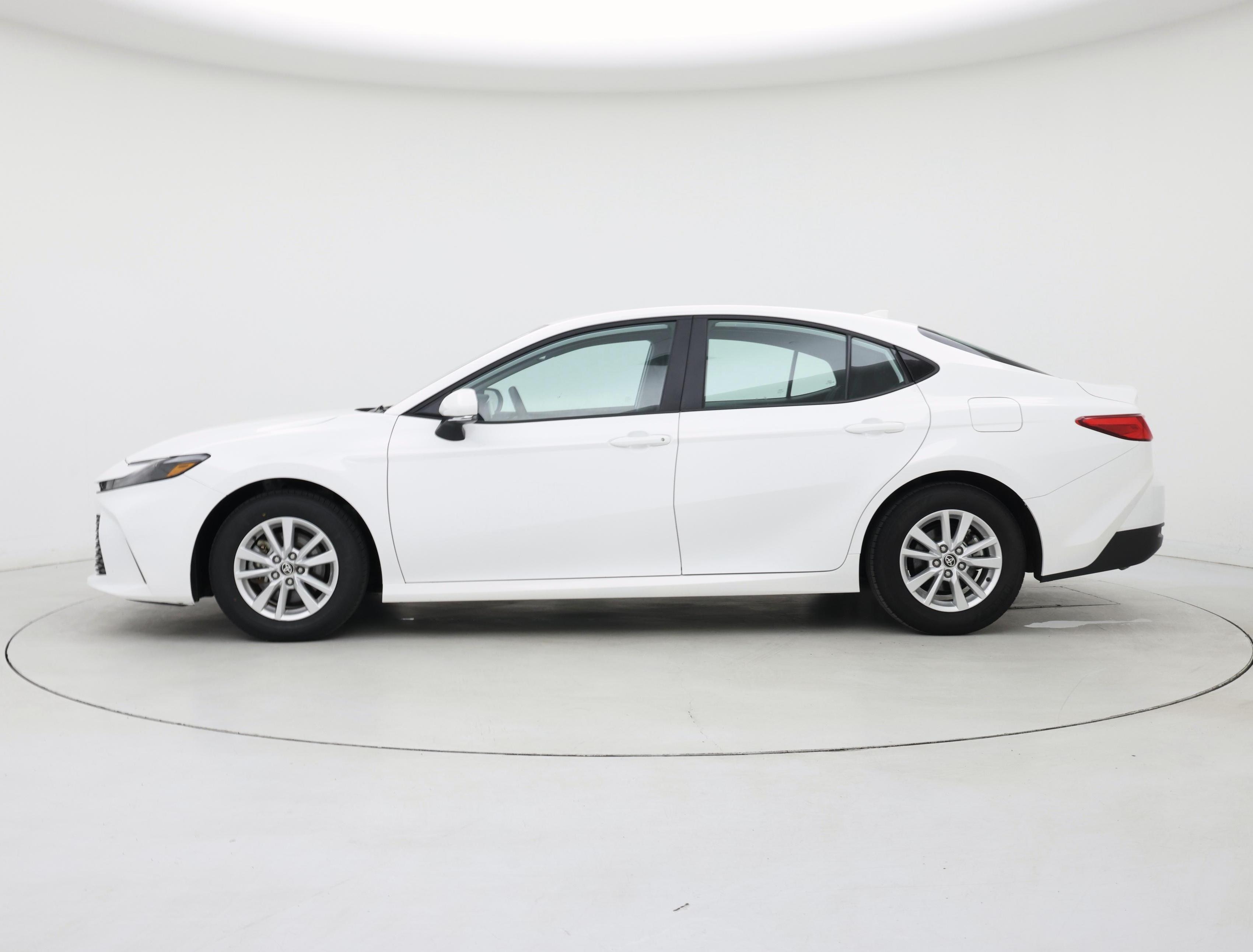 Thumbnail: 2025 Toyota Camry - 3