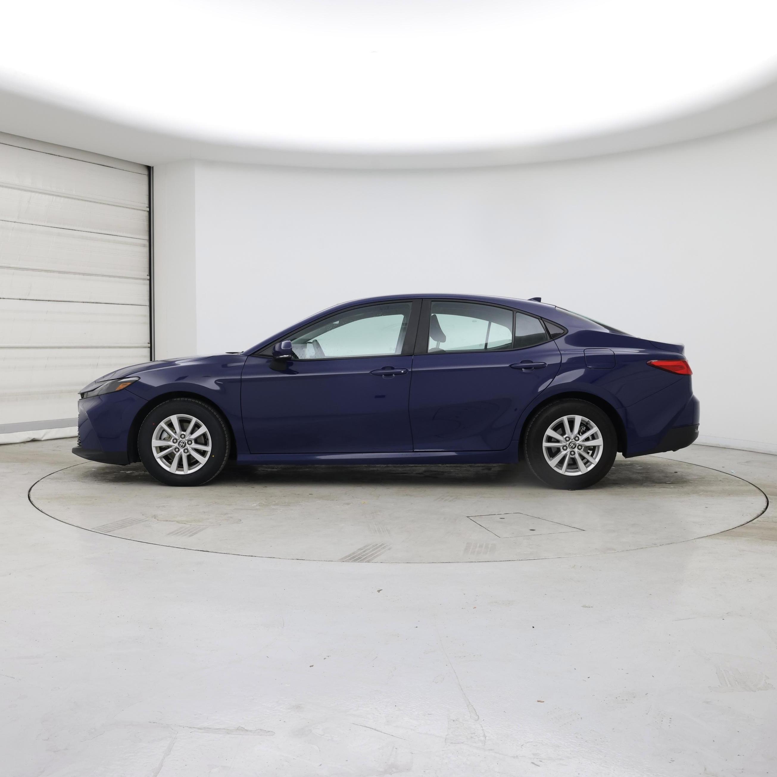 Thumbnail: 2025 Toyota Camry - 3