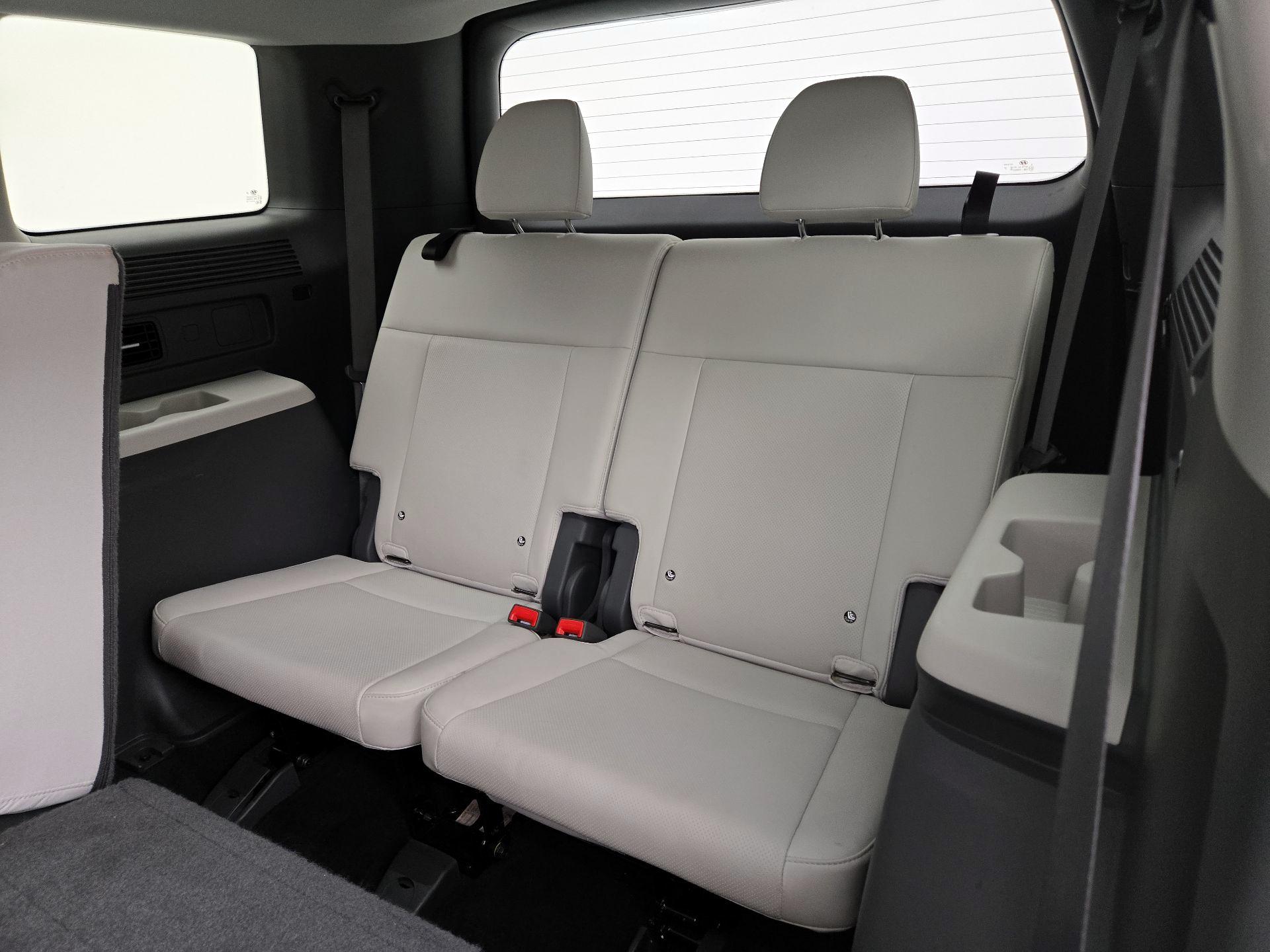 Thumbnail: 2025 Hyundai Santa Fe - 20