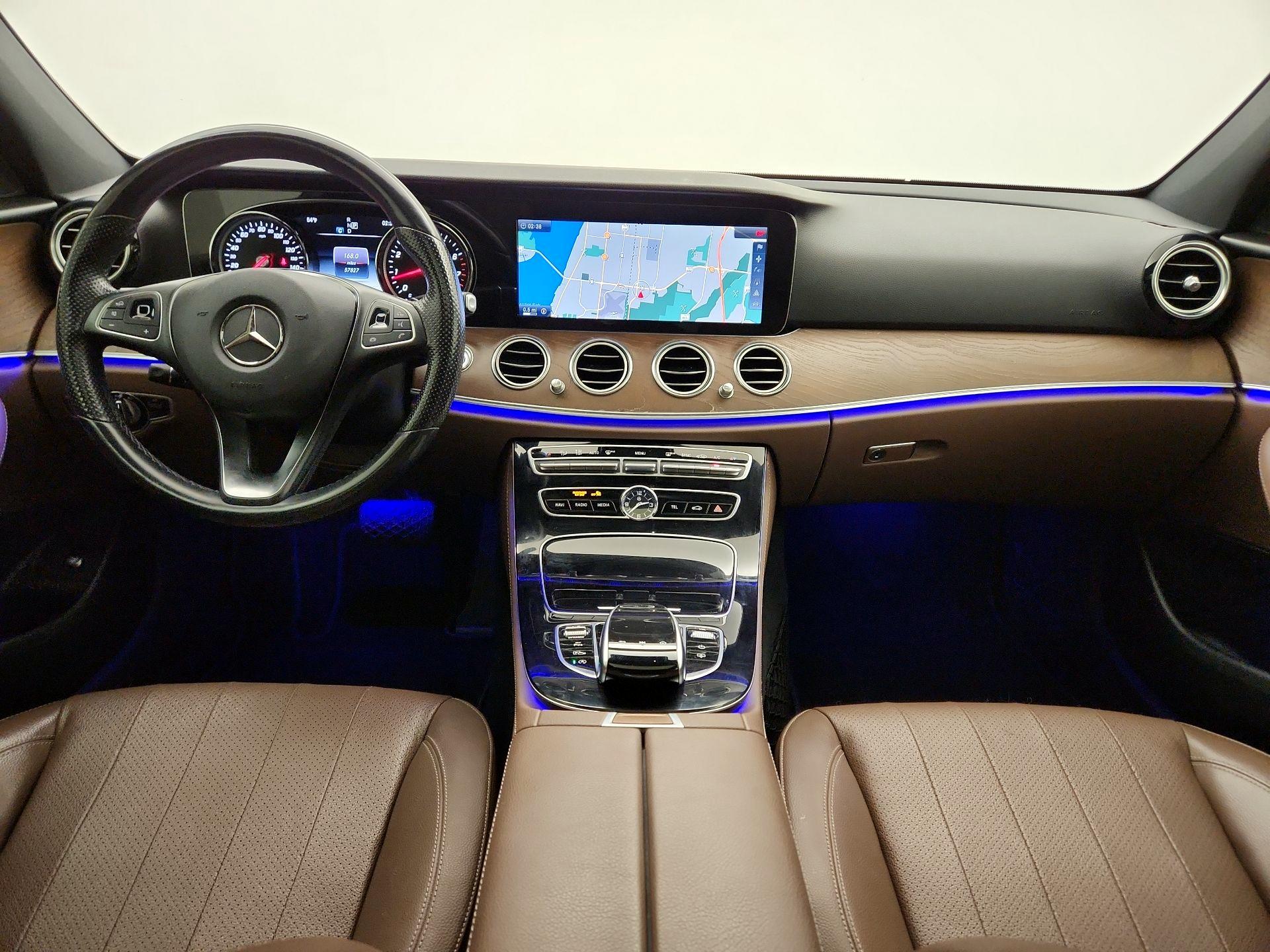 Thumbnail: 2017 Mercedes-Benz E-Class - 9