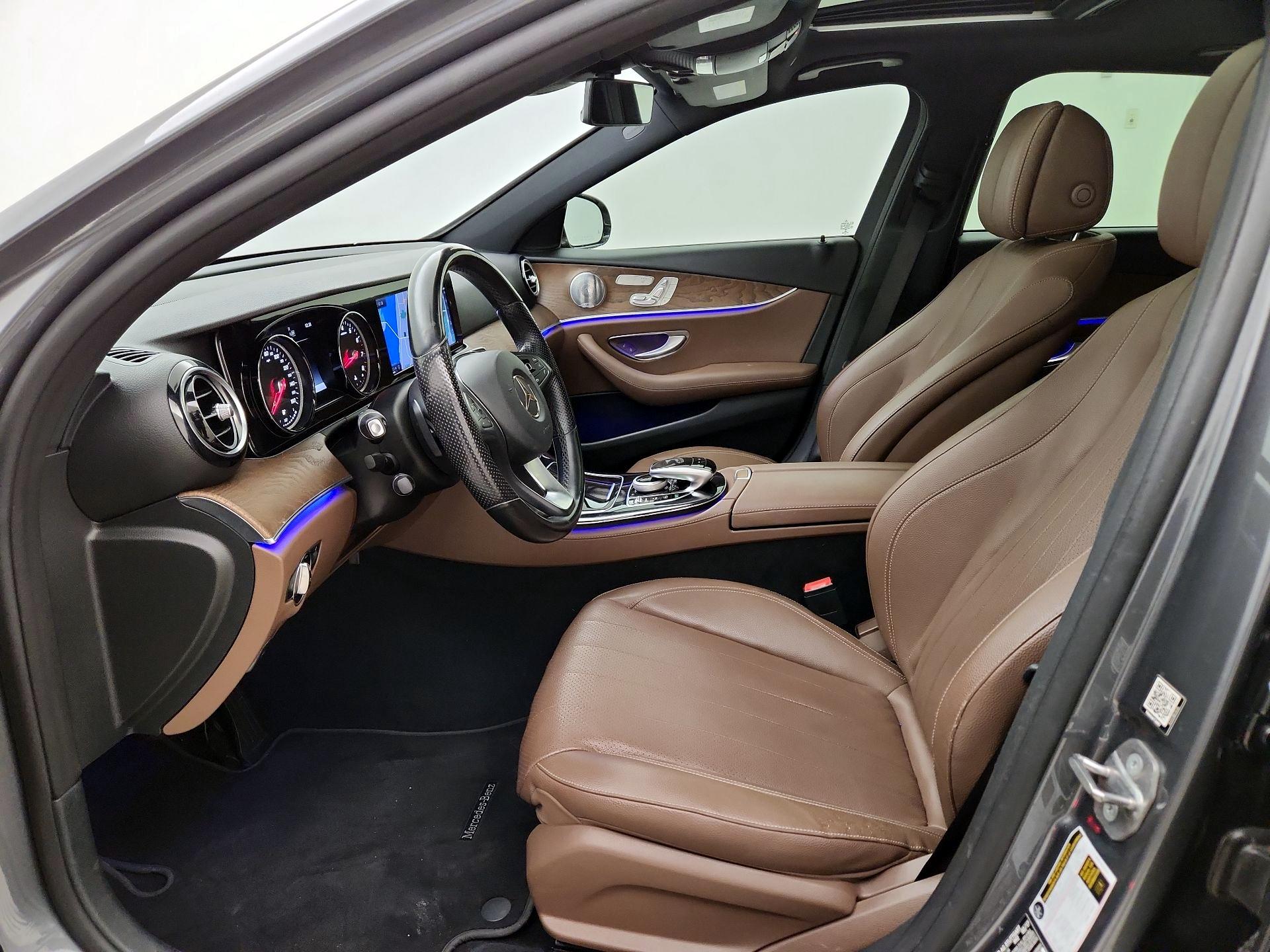 Thumbnail: 2017 Mercedes-Benz E-Class - 11