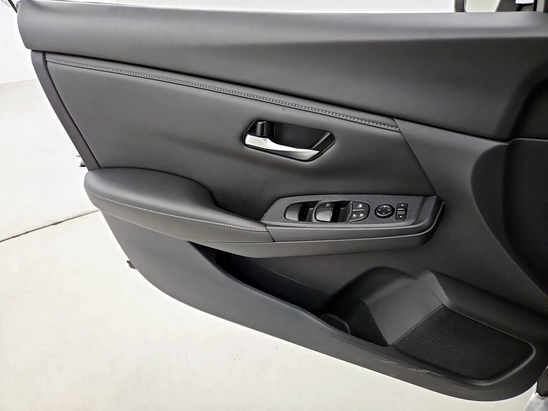 Thumbnail: 2024 Nissan Sentra - 12