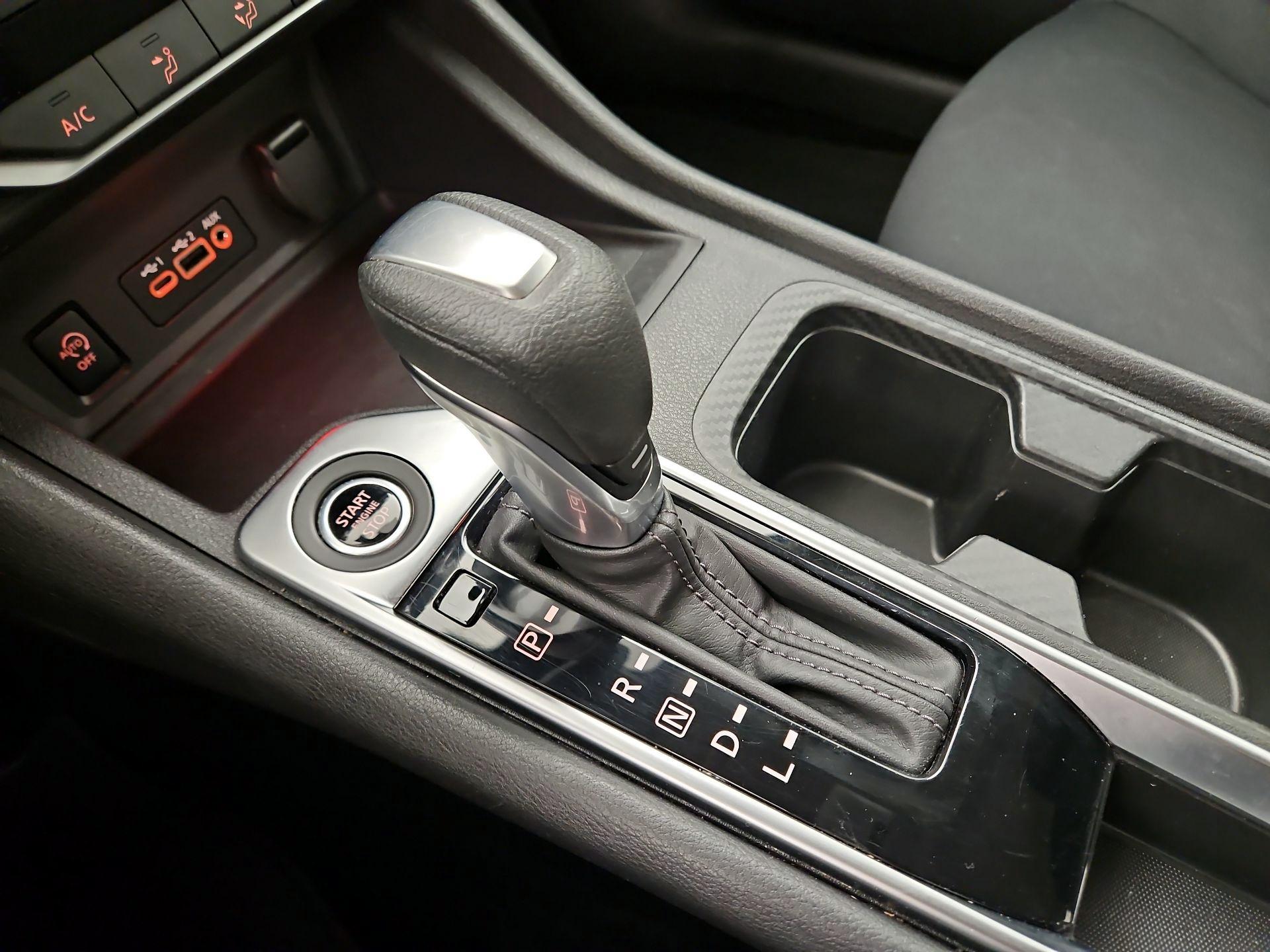 Thumbnail: 2024 Nissan Sentra - 17