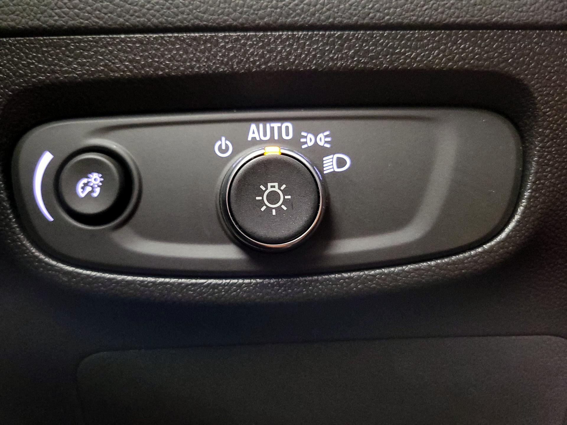 Thumbnail: 2025 Buick Encore GX - 13