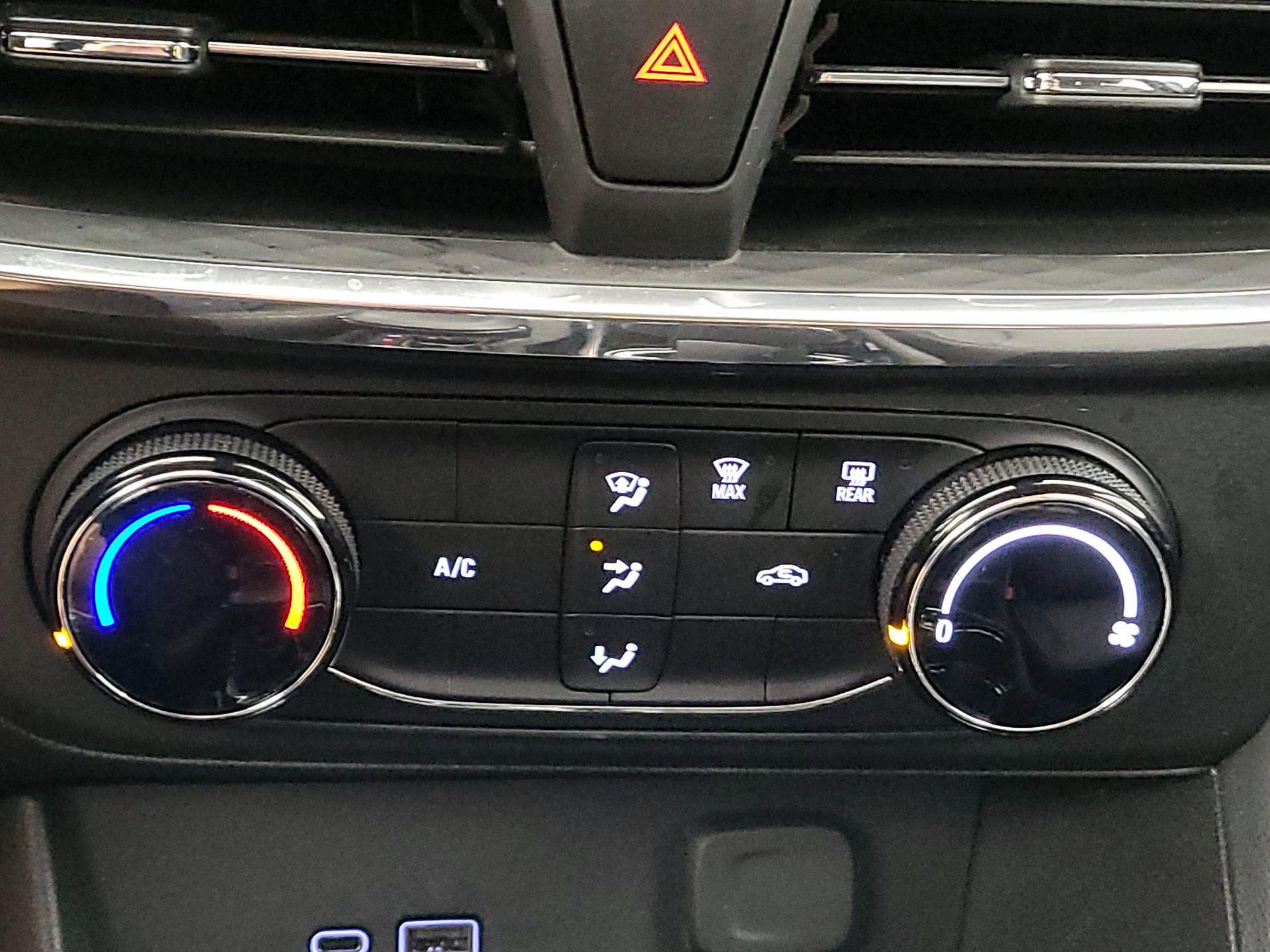 Thumbnail: 2025 Buick Encore GX - 16