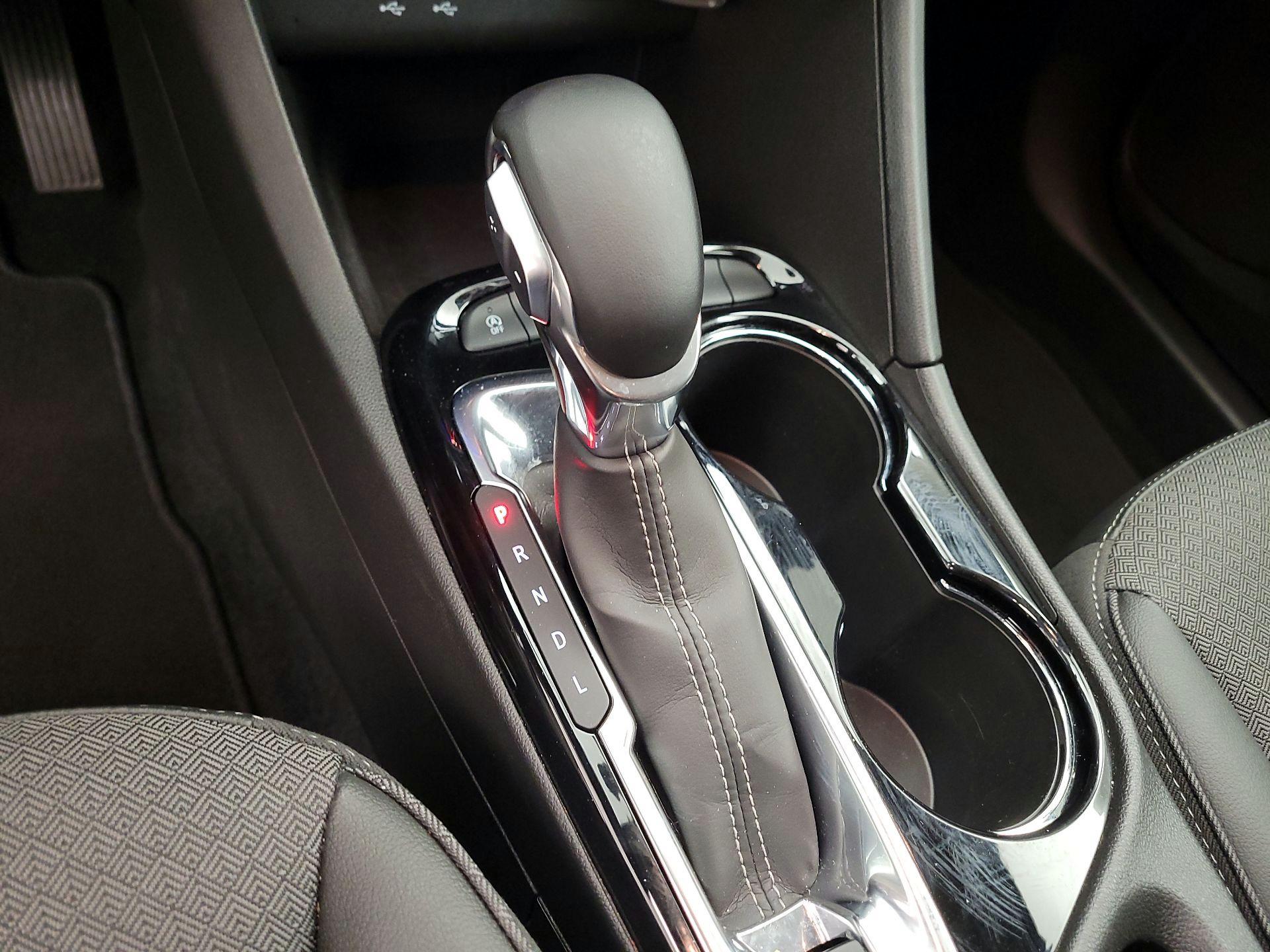 Thumbnail: 2025 Buick Encore GX - 17