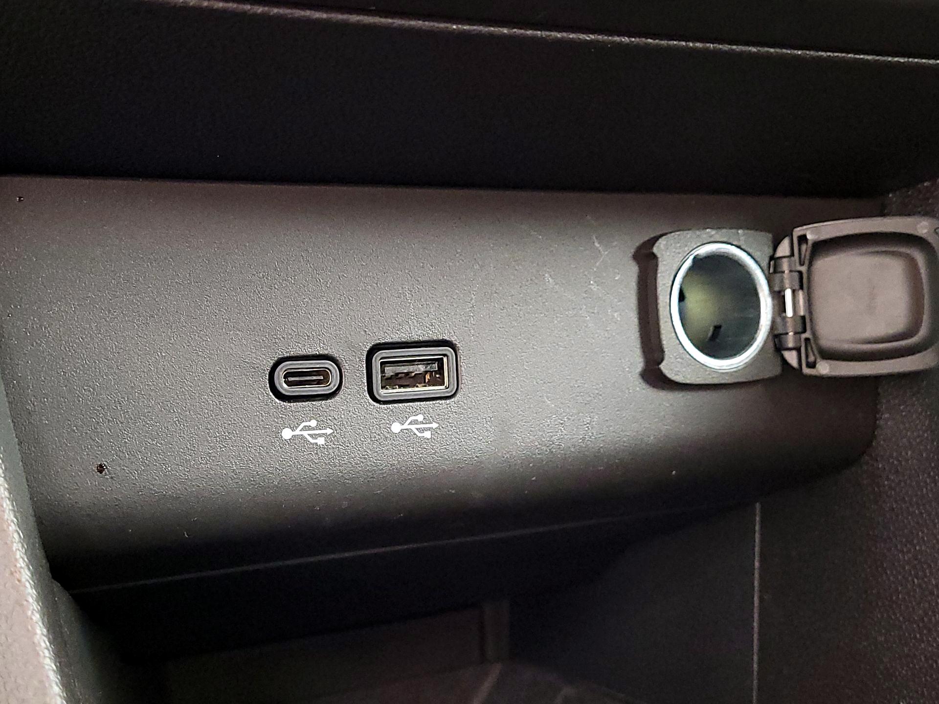 Thumbnail: 2025 Buick Encore GX - 18