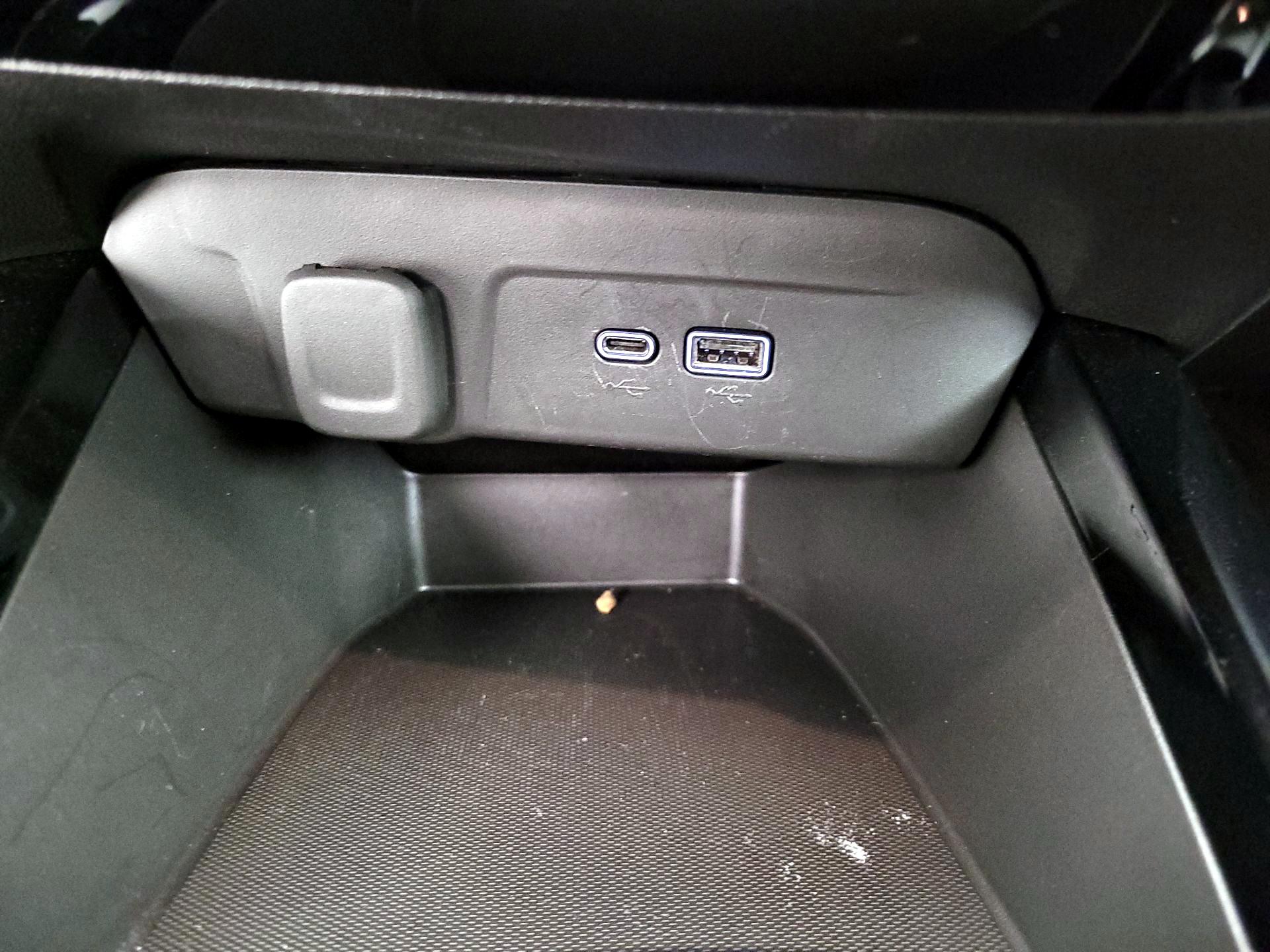 Thumbnail: 2025 Chevrolet Trax - 18