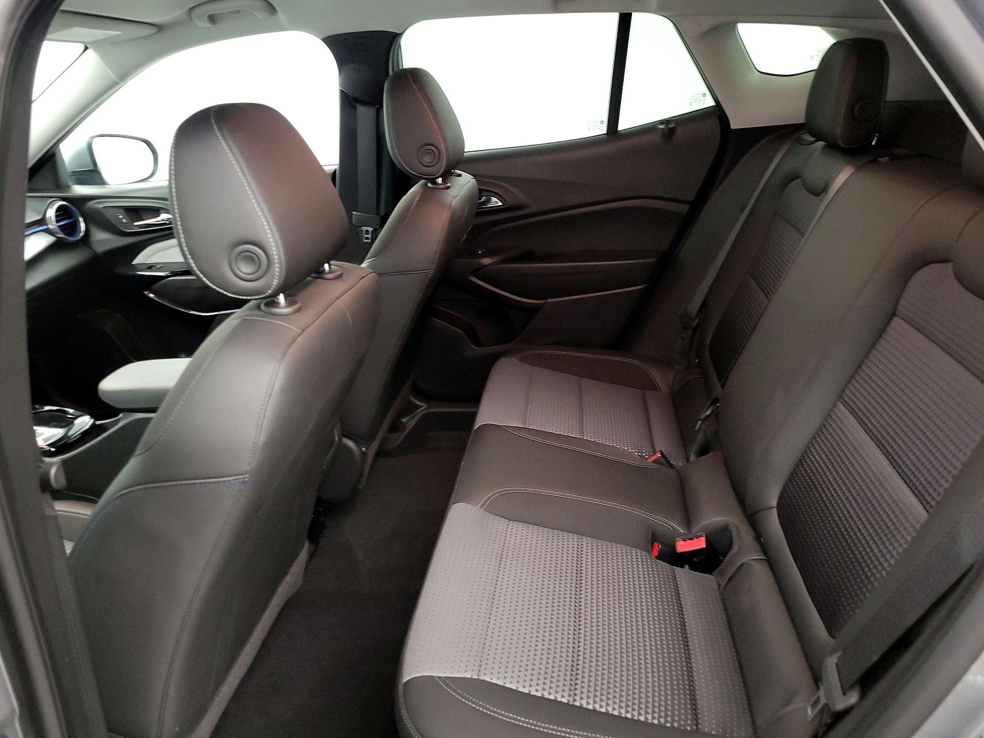 Thumbnail: 2025 Chevrolet Trax - 19