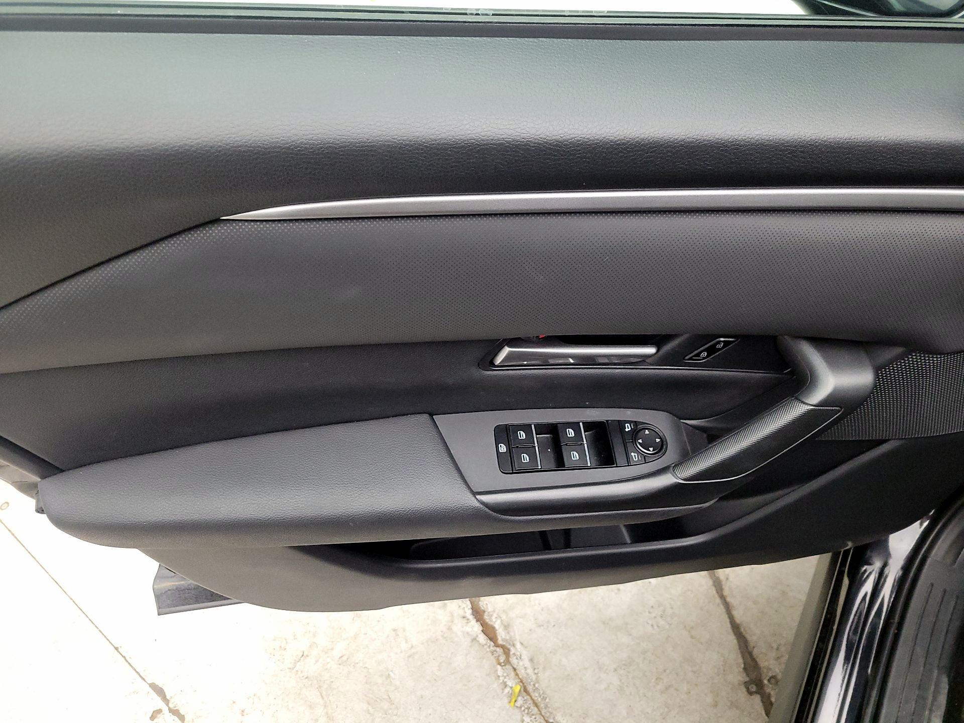 Thumbnail: 2025 Mazda CX-50 - 12