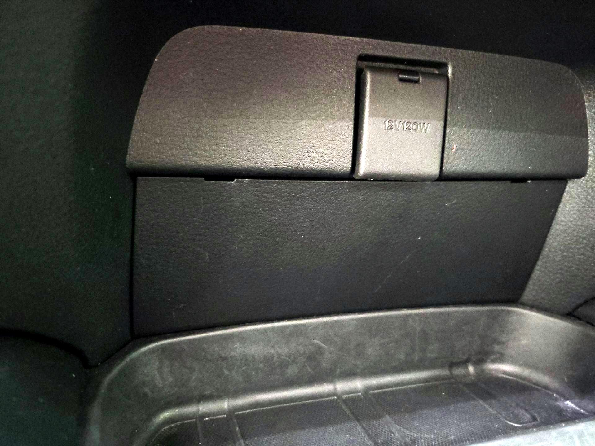 Thumbnail: 2025 Mazda CX-50 - 19