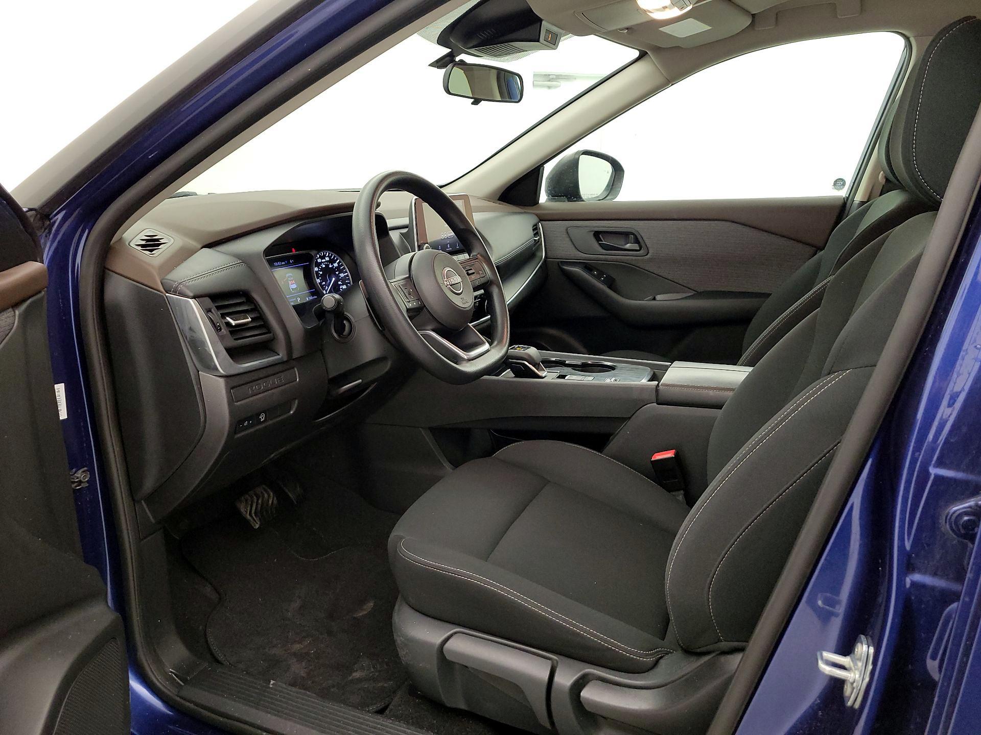 Thumbnail: 2023 Nissan Rogue - 11