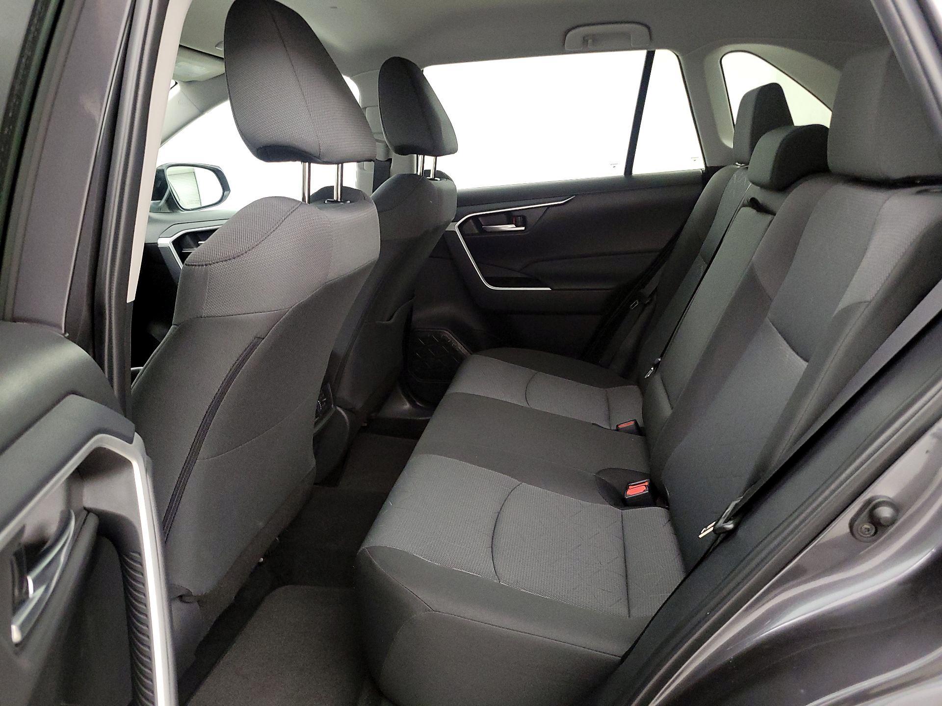 Thumbnail: 2025 Toyota RAV4 - 19