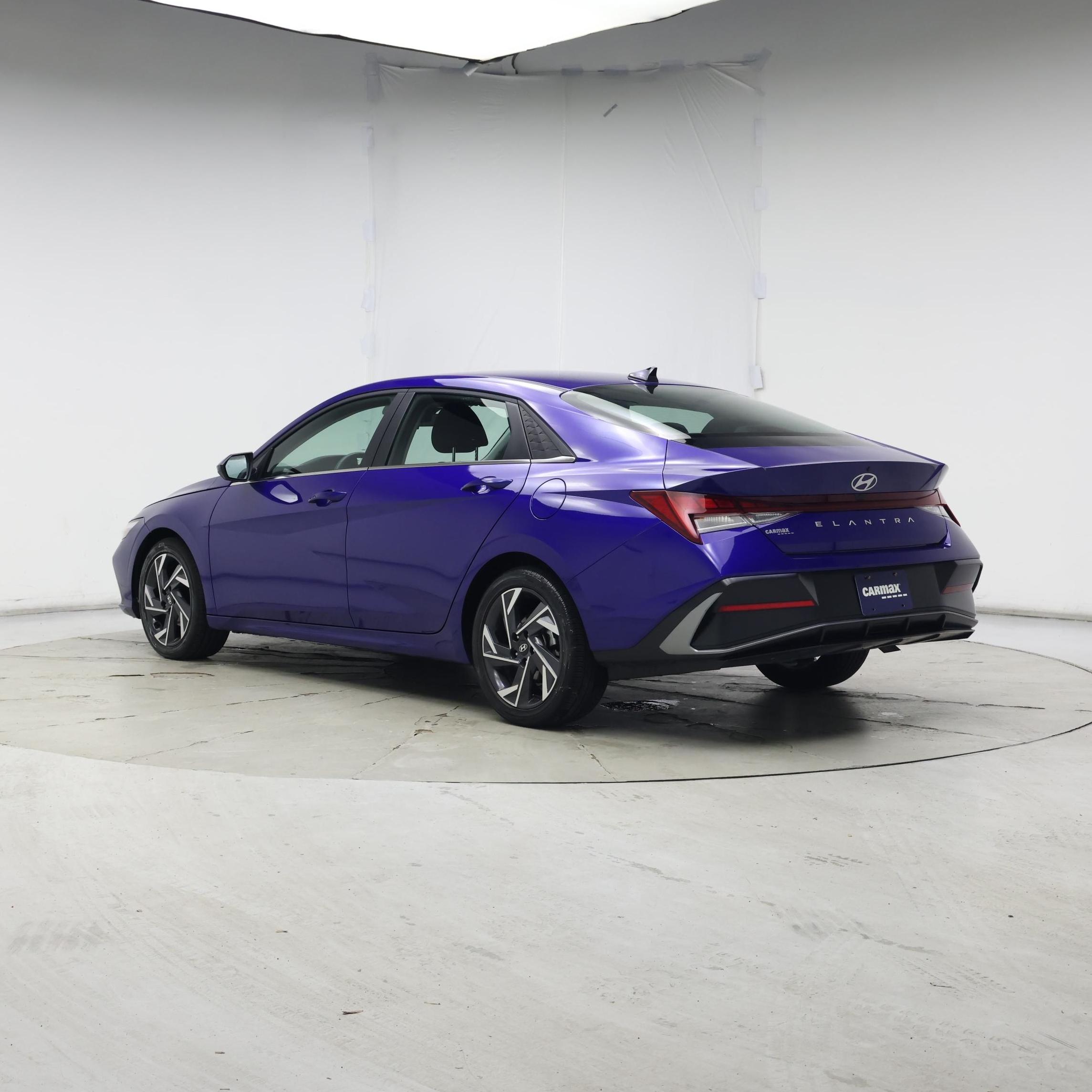 Thumbnail: 2025 Hyundai Elantra - 2