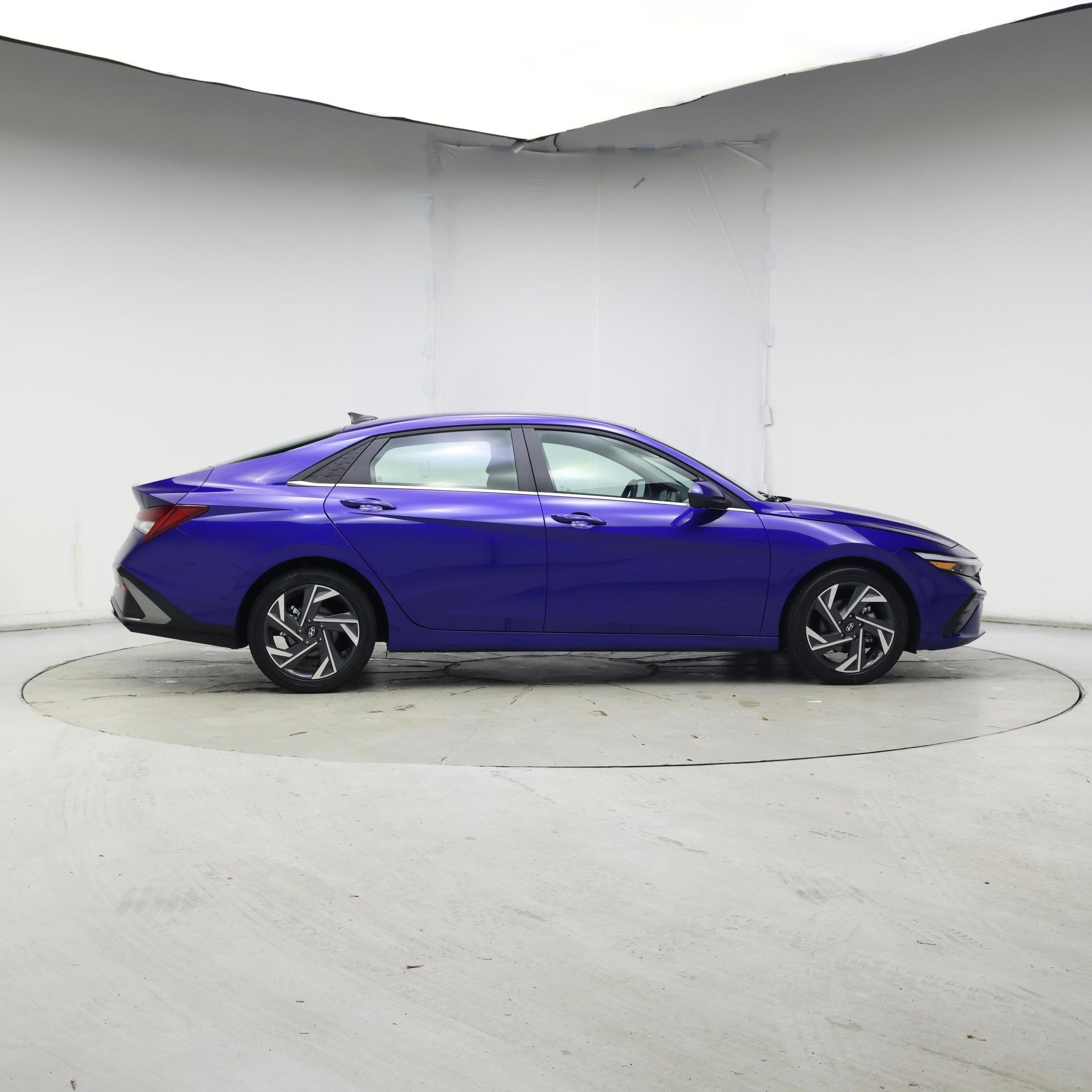 Thumbnail: 2025 Hyundai Elantra - 7