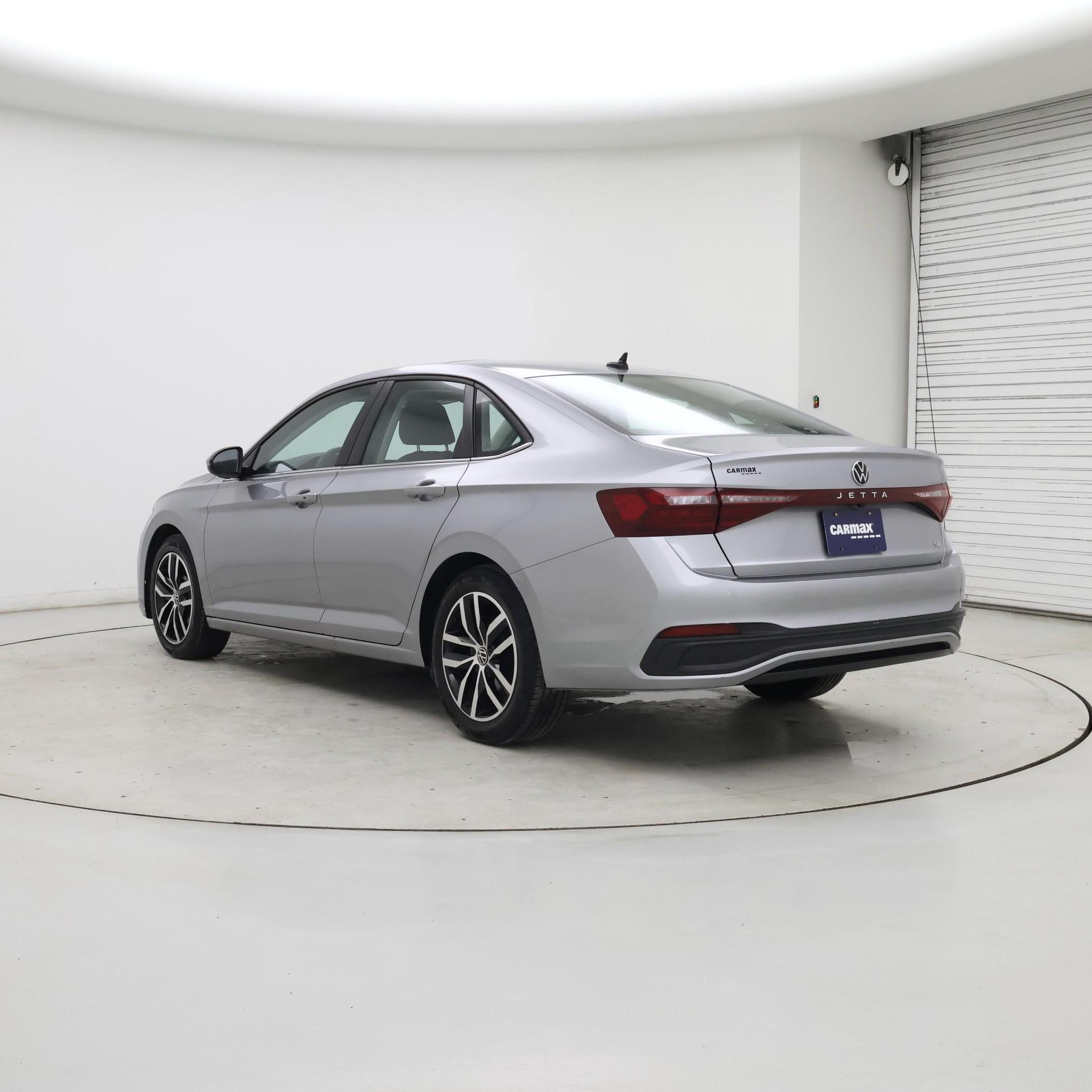 Thumbnail: 2025 Volkswagen Jetta - 2