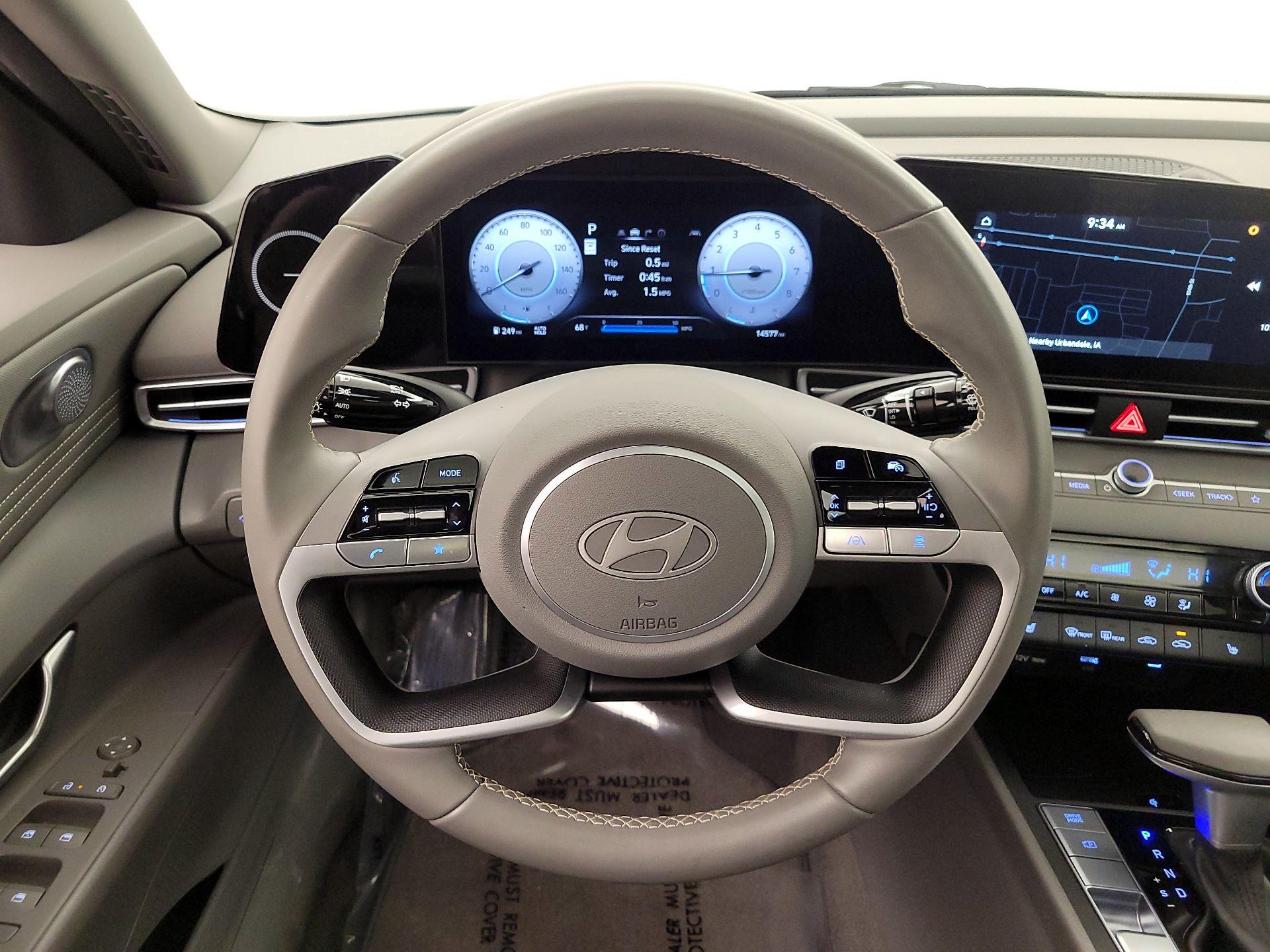 Thumbnail: 2025 Hyundai Elantra - 10