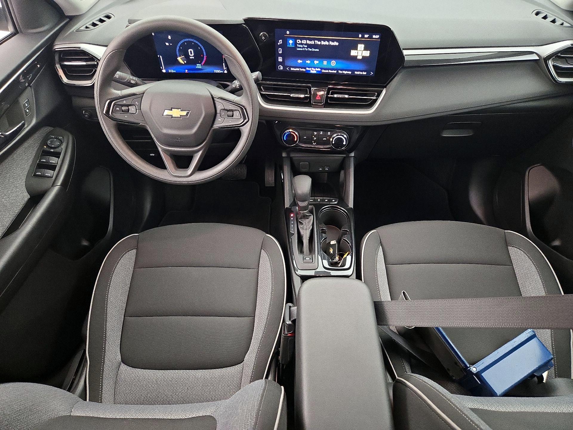 Thumbnail: 2025 Chevrolet TrailBlazer - 9