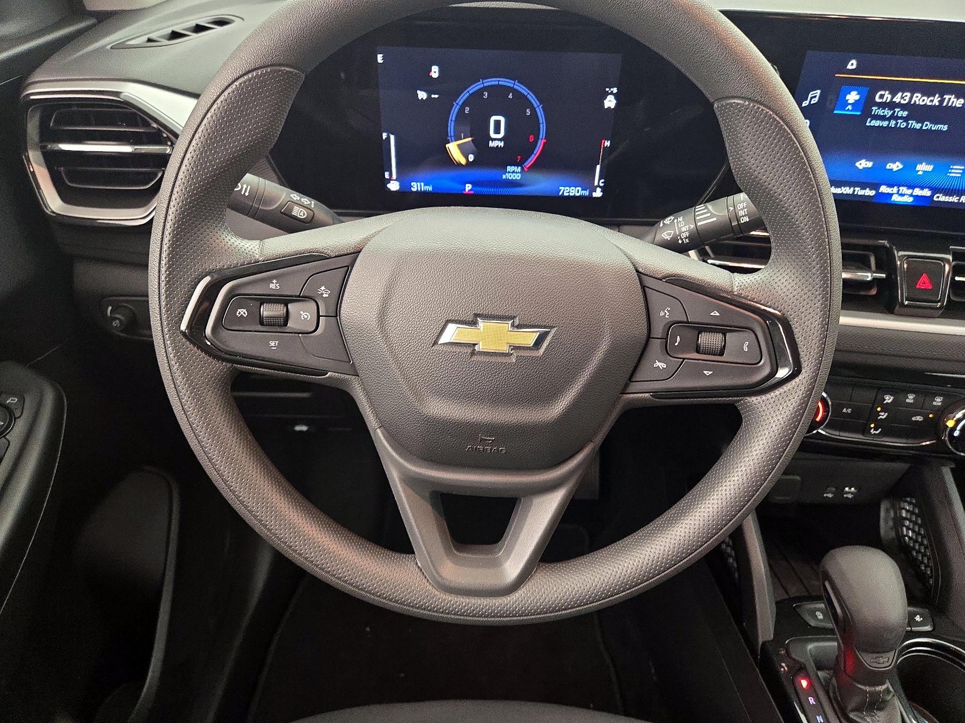 Thumbnail: 2025 Chevrolet TrailBlazer - 10